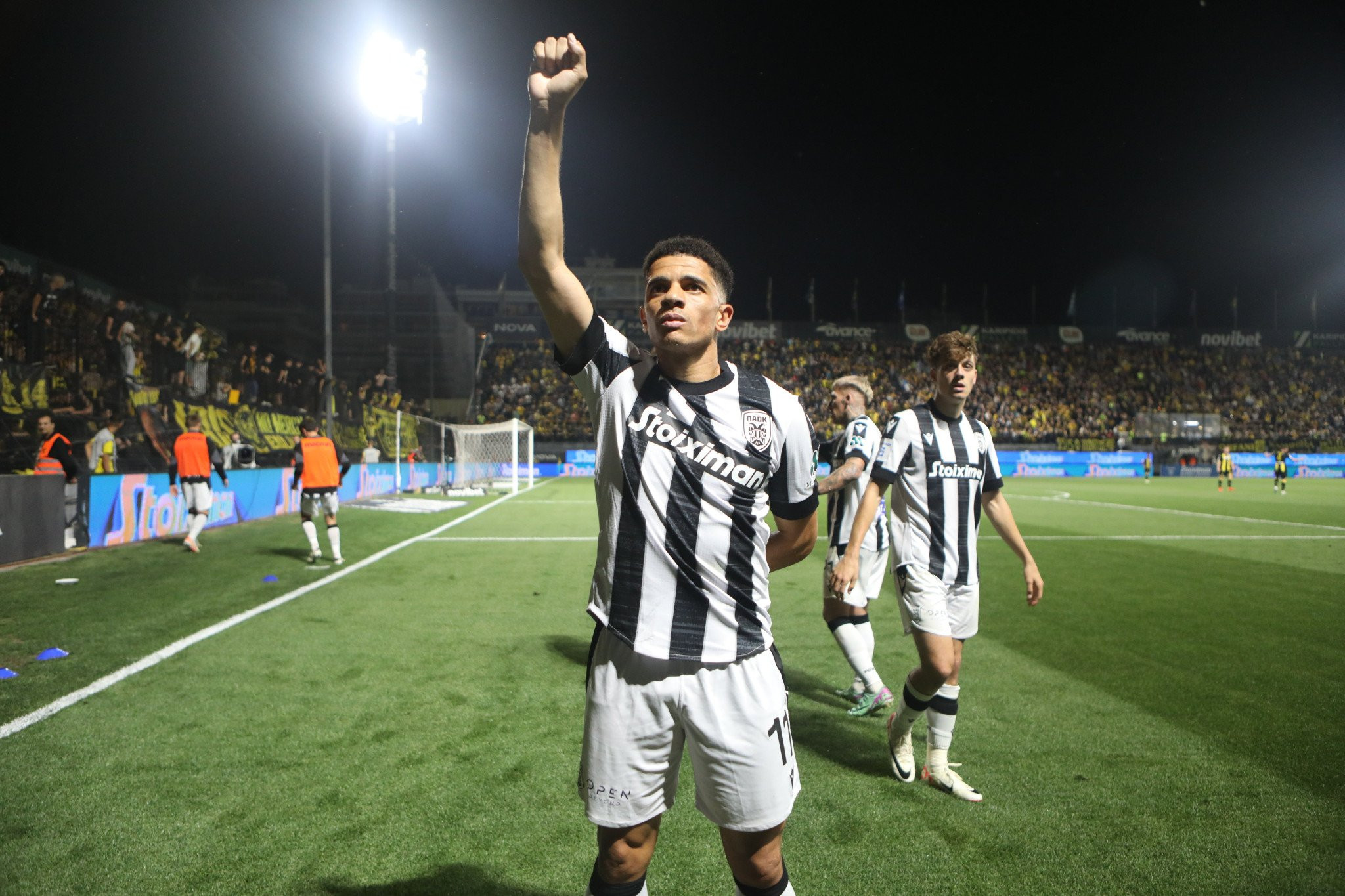 Από τη νύχτα της δόξας στην ανάγκη για επανεκκίνηση