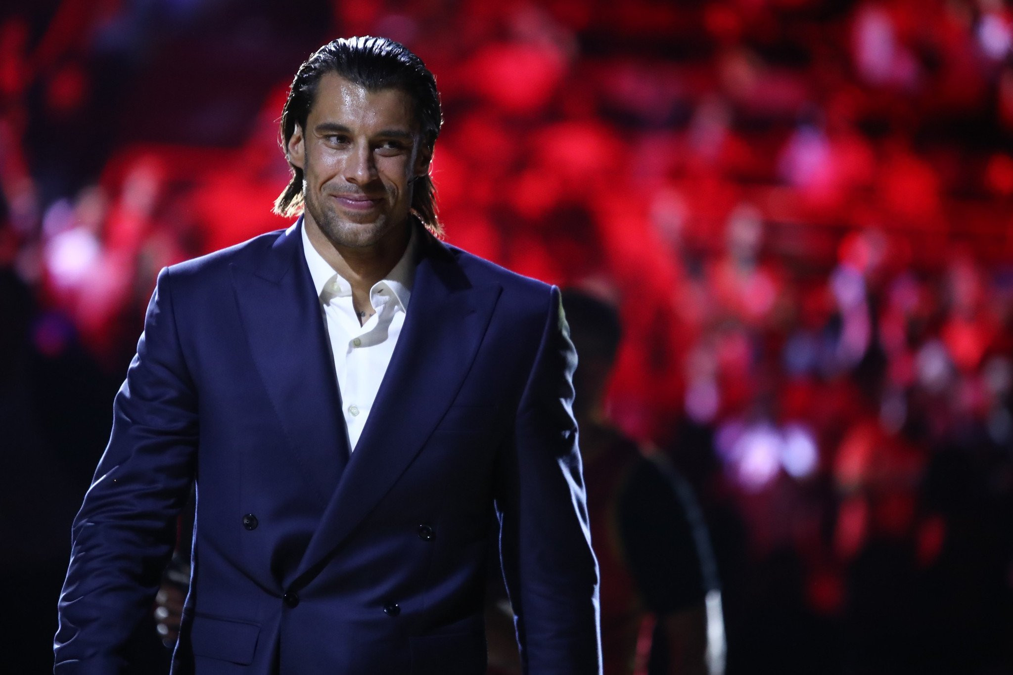 Ο Γιώργος Πρίντεζης «σενιαρίστηκε» και καταφθάνει στο Άμπου Ντάμπι