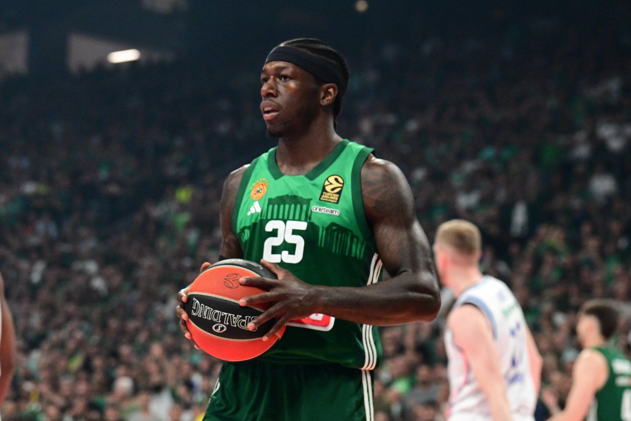 «Βόμβα» Ναν: «Δέχθηκα προτάσεις από Εθνική Ελλάδας και Τουρκίας, έχω χρόνο για να αποφασίσω»