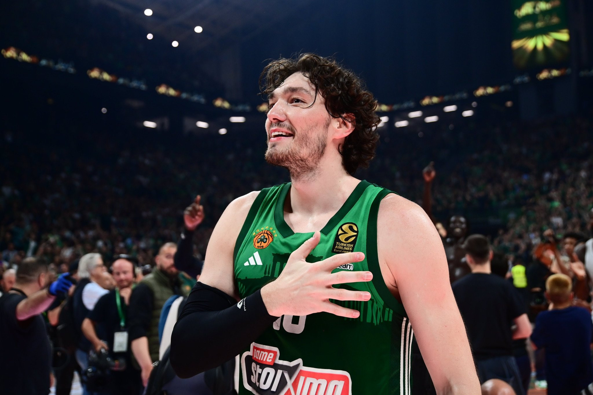 Ο Οσμάν κάλεσε ή δεν κάλεσε τον ΛεΜπρόν στο Άμπου Ντάμπι;