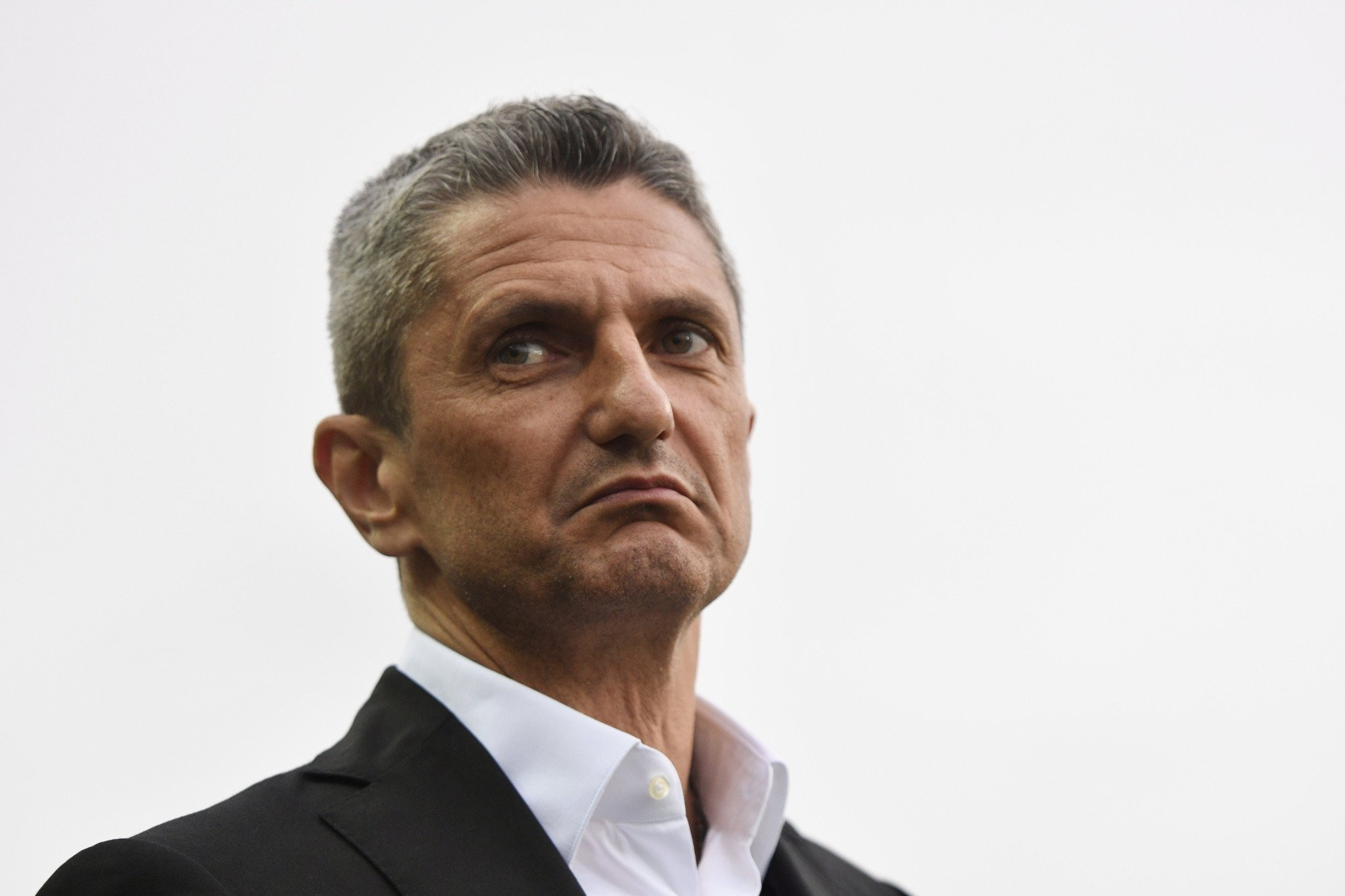 Οι Ρουμάνοι λένε οριστικά τέλος ο Λουτσέσκου που τον θέλει ο Παναθηναϊκός