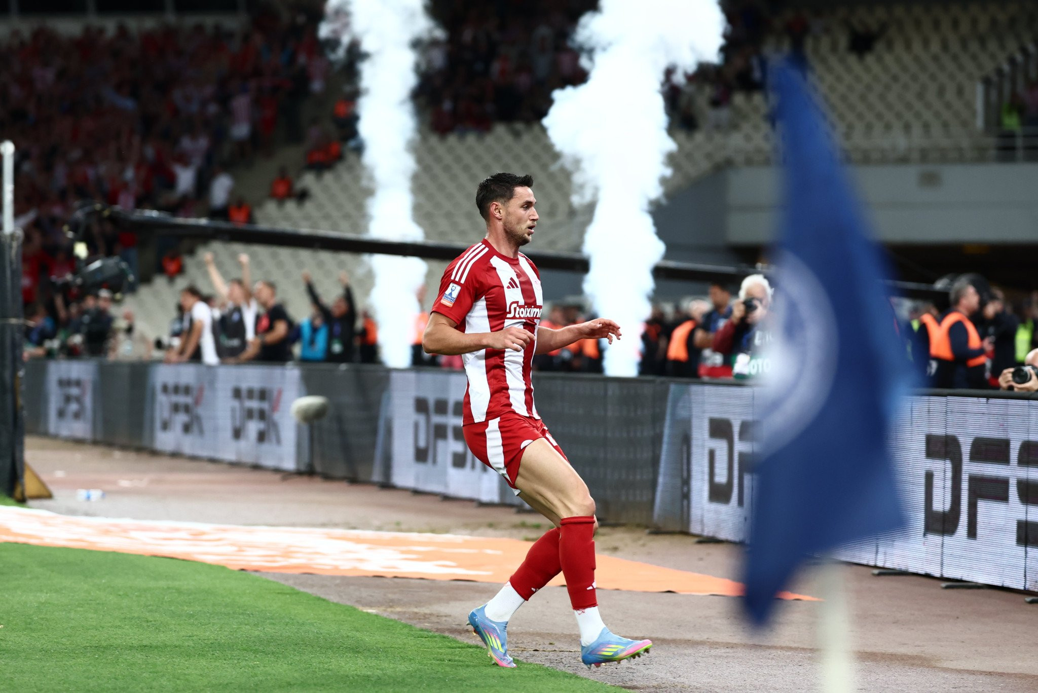 Ο Γιάρεμτσουκ υπέγραψε το 2-0 του Ολυμπιακού (video)