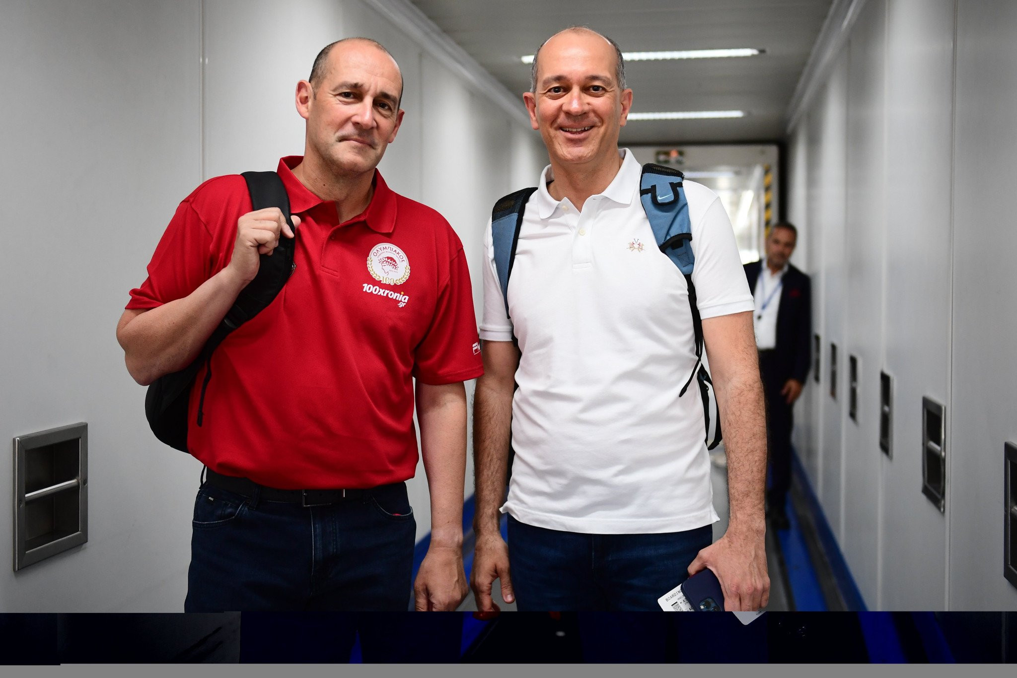 Στο πλευρό της ομάδας οι αδερφοί Αγγελόπουλοι - Ταξιδεύουν με το τσάρτερ της ομάδας