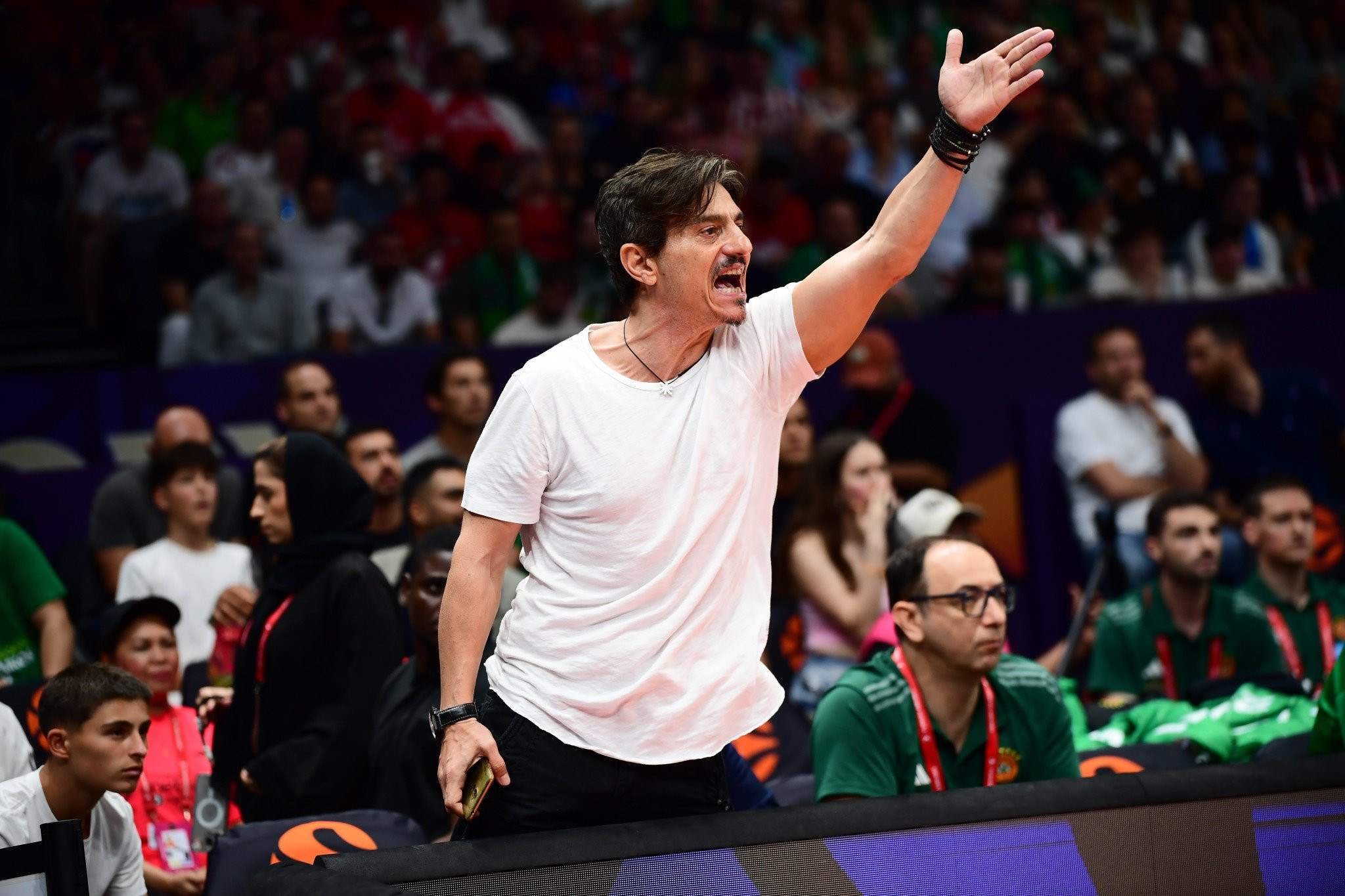 Τα ξεσπάσματα του Γιαννακόπουλου στο πρώτο ημίχρονο του ημιτελικού