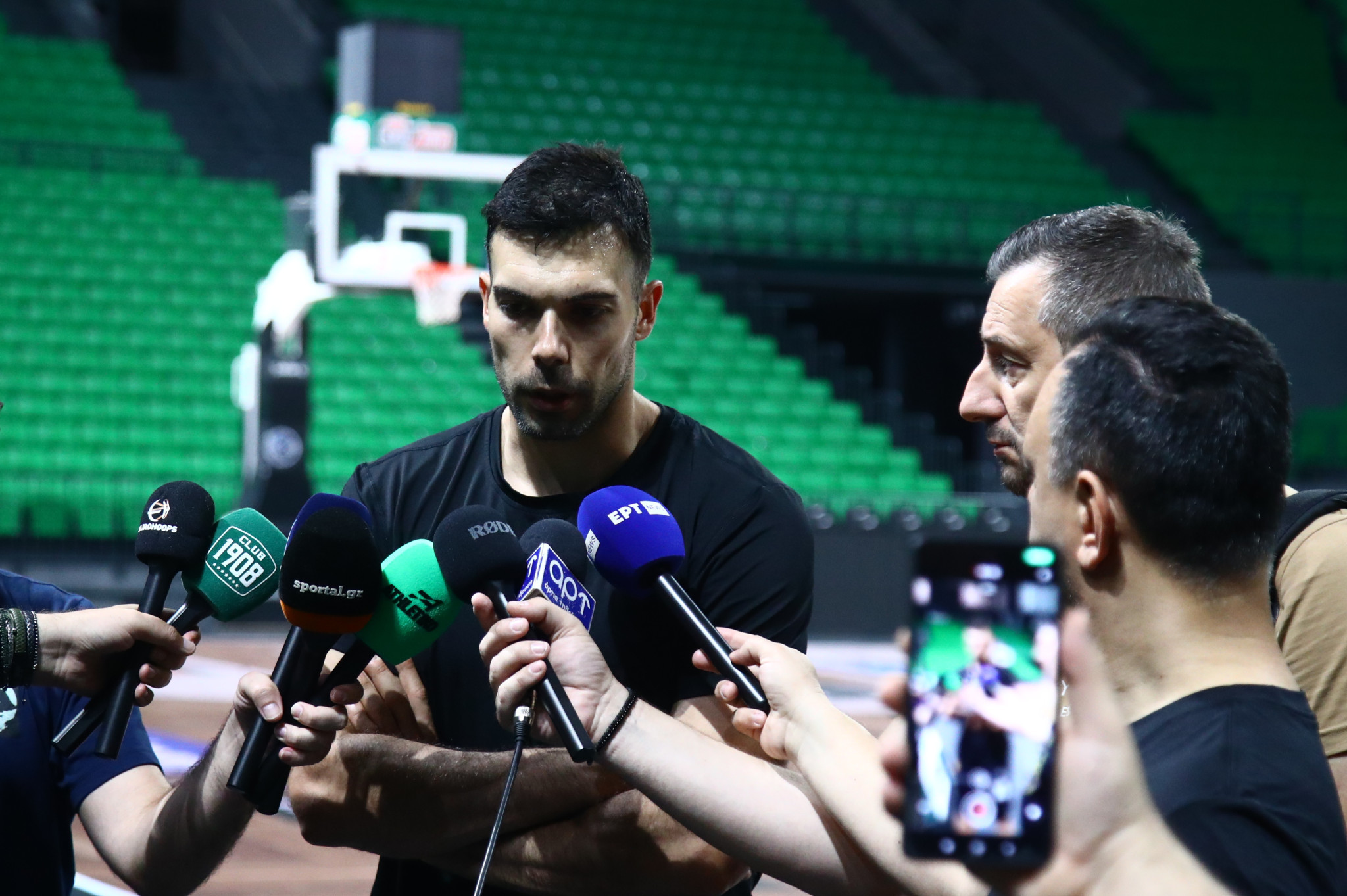 Σλούκας: «Πρέπει να κατακτήσουμε το πρωτάθλημα - Να δείξουμε ότι είμαστε η καλύτερη ομάδα στην Ελλάδα»