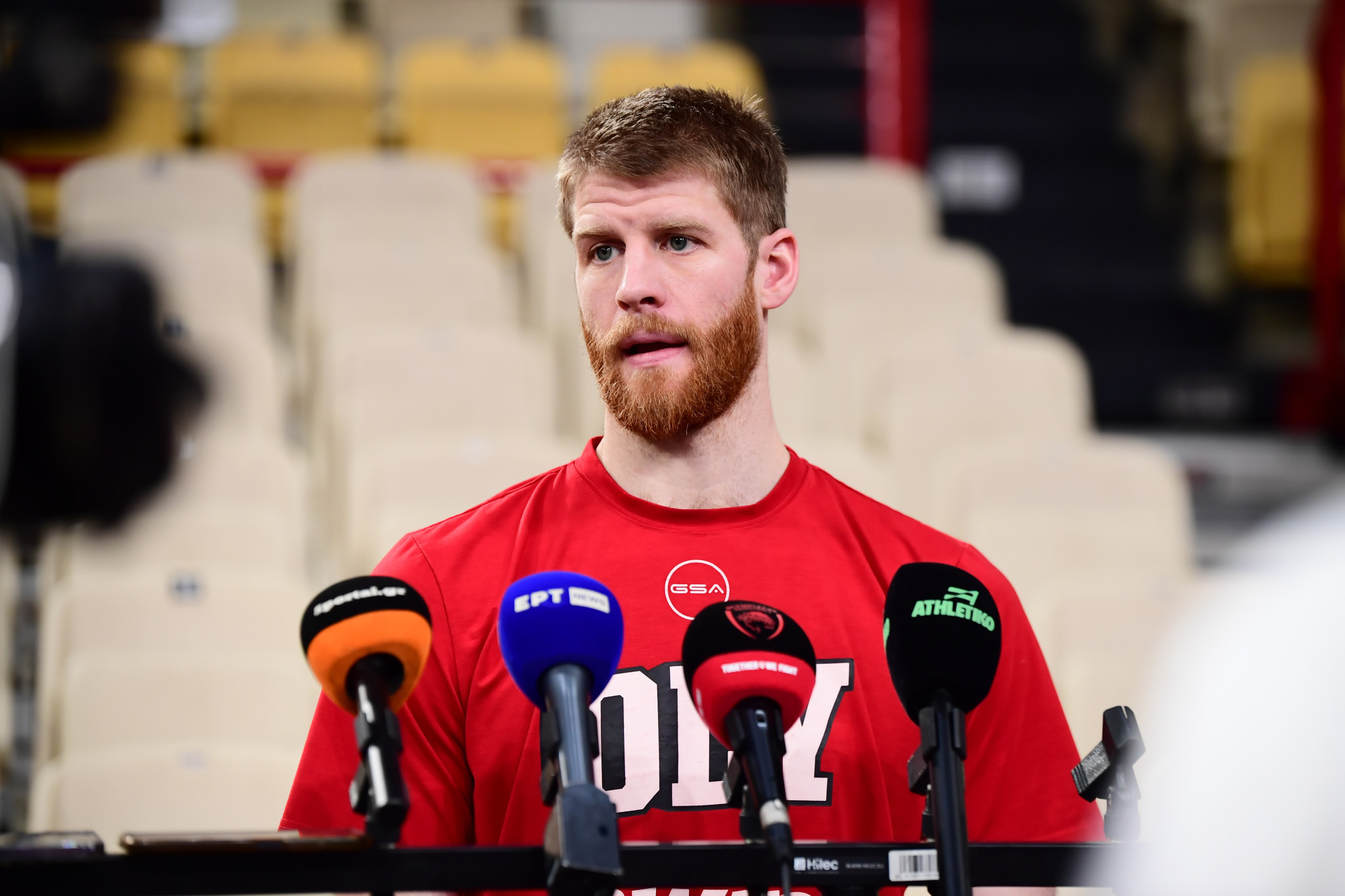 Γουόκαπ: «Πρέπει να είμαστε έτοιμοι για πόλεμο στους τελικούς»