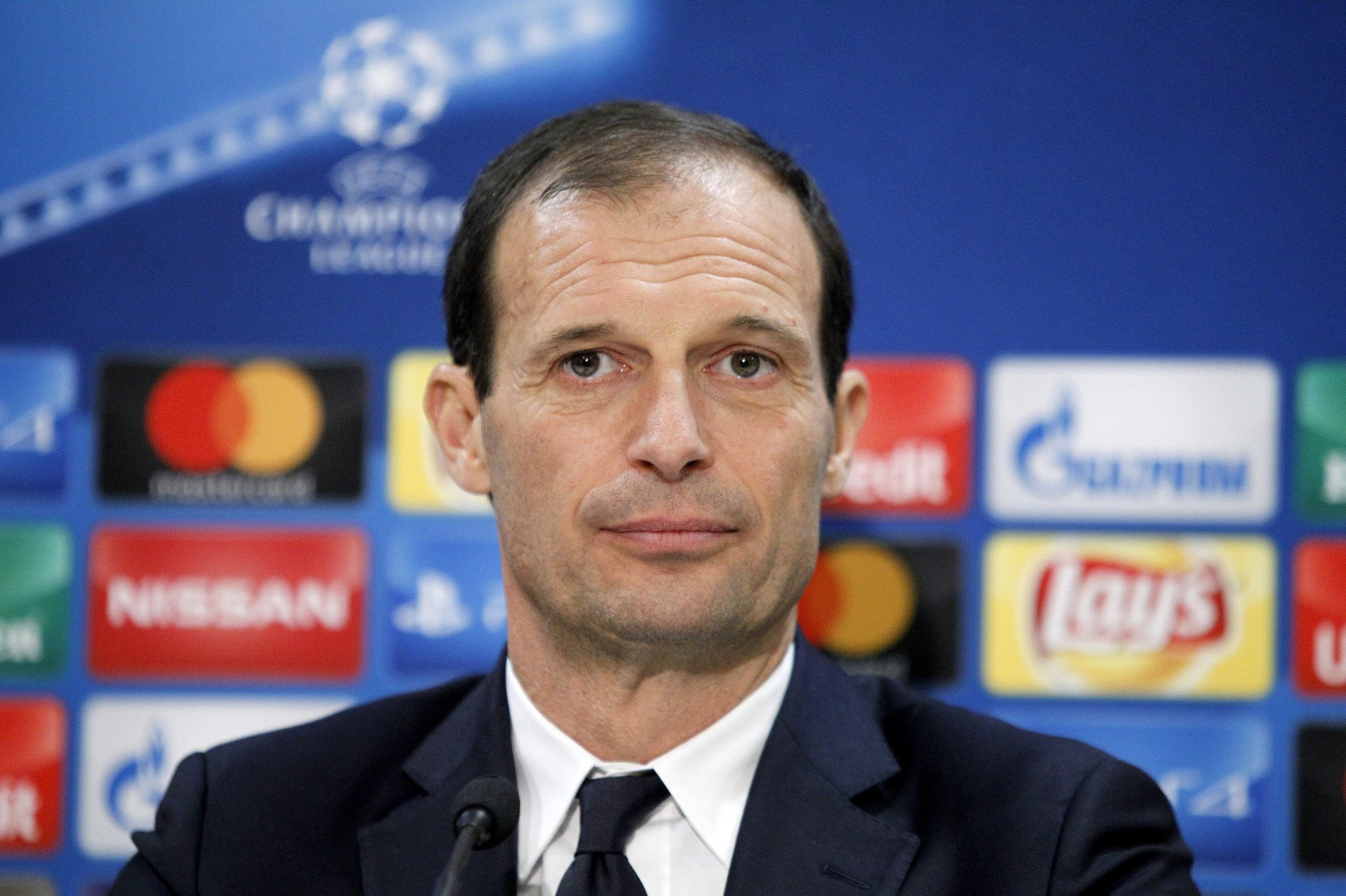 Υπέγραψε κι αναλαμβάνει την Μίλαν ο Μασιμιλιάνο Αλέγκρι