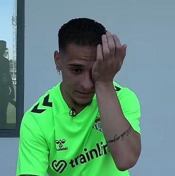 Άντονι: «Στη Γιουνάιτεντ δεν είχα όρεξη για τίποτα, έμενα κλειδωμένος στο δωμάτιο μου»