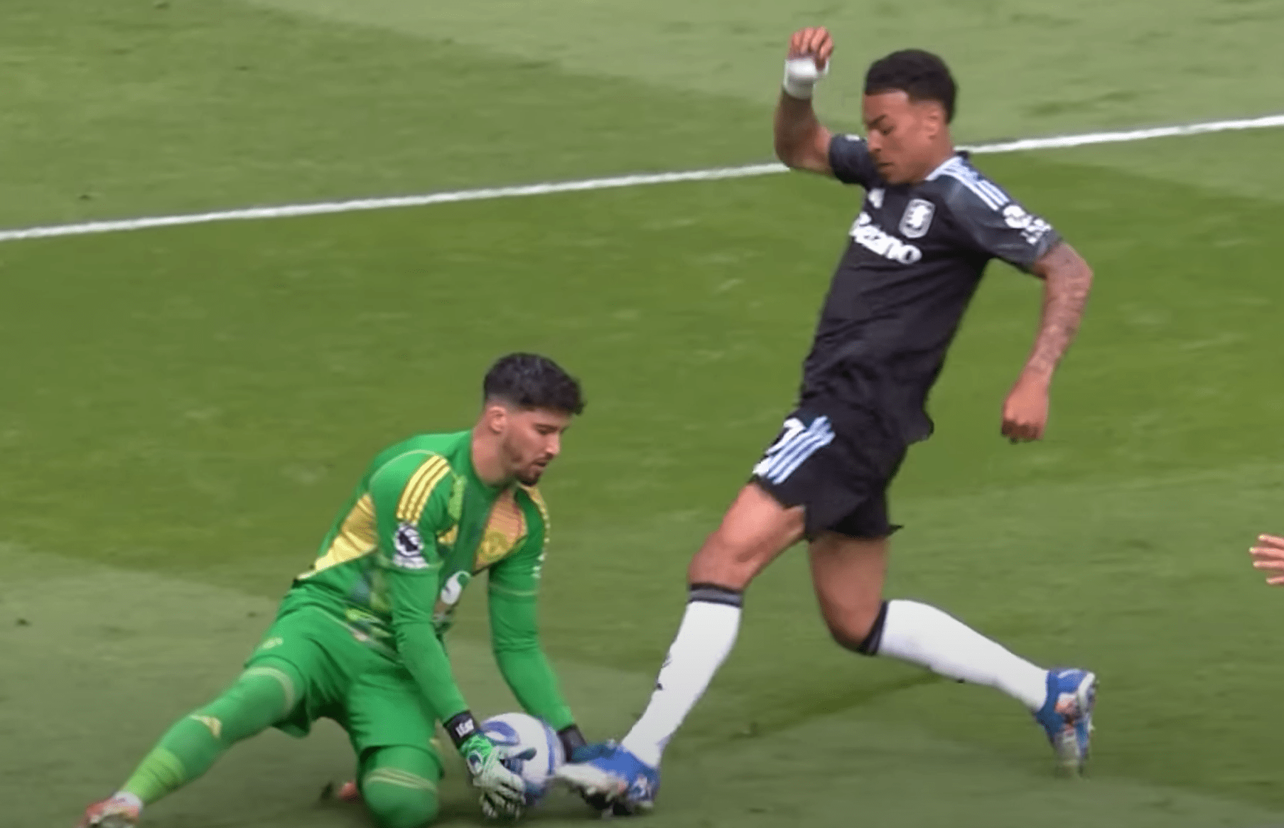 Ο κακός χαμός στην Άστον Βίλα - Η αμφιλεγόμενη διαιτητική απόφαση που την άφησε εκτός Champions League