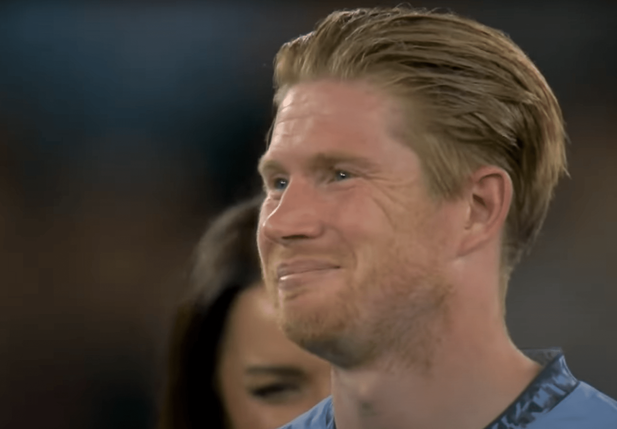 Ο Ντε Μπρόινε συστήνεται στους οπαδούς της Νάπολι: «Το σωστό πρότζεκτ για εμένα»