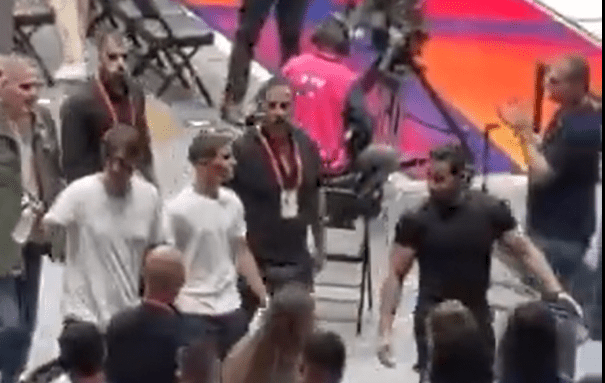 Η είσοδος του Δημήτρη Γιαννακόπουλου στην «Etihad Arena» (video)