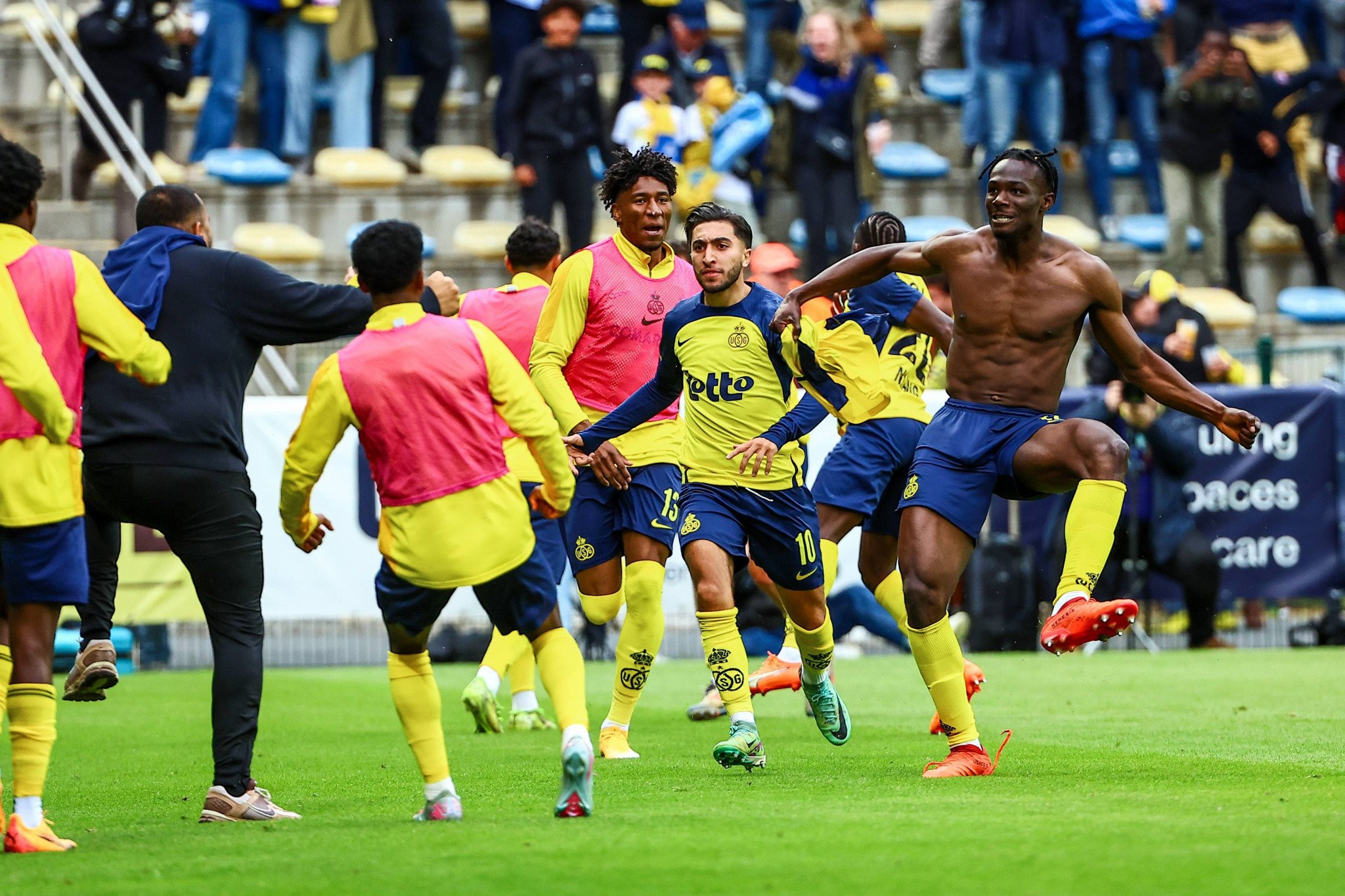 Πρωταθλήτρια Βελγίου η Ουνιόν Σεν Ζιλουάζ μετά από 90 χρόνια!