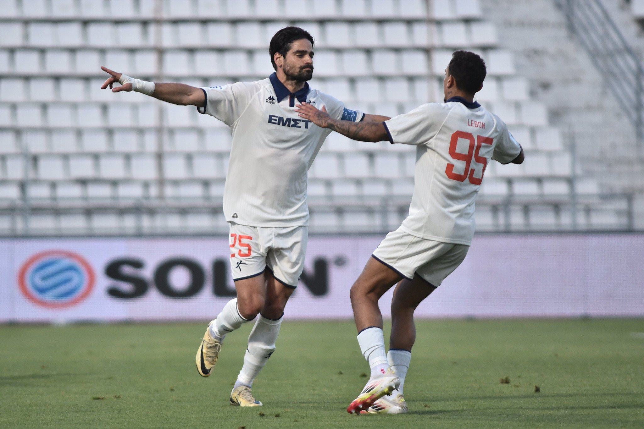 Ο Λουκίνας με γκολ και ασίστ υπέγραψε το διπλό της Athens Kallithea στον Βόλο