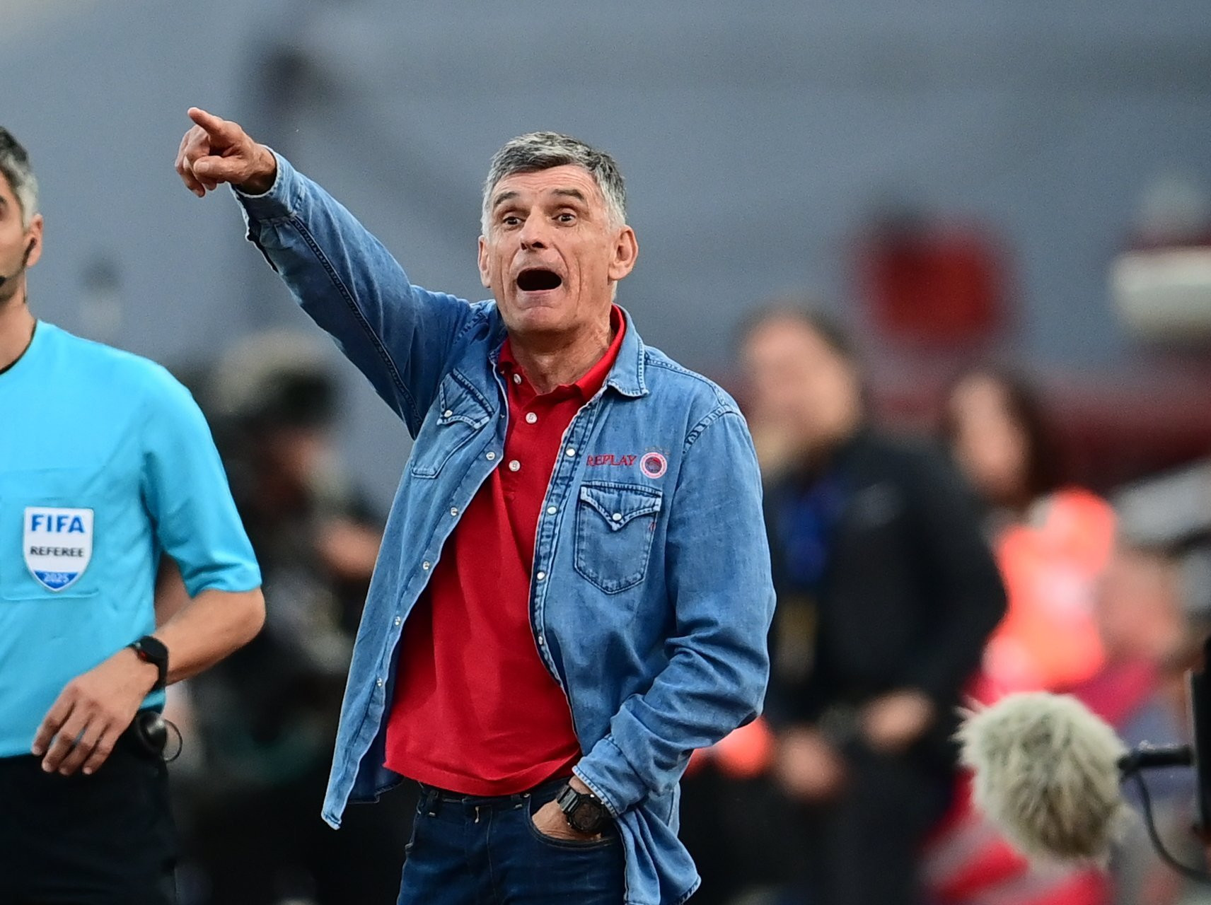 Μεντιλίμπαρ: «Οι συνεργάτες μου επέμεναν να δουλέψουμε στα στημένα - Θέλαμε κάτι καλύτερο στην Ευρώπη»