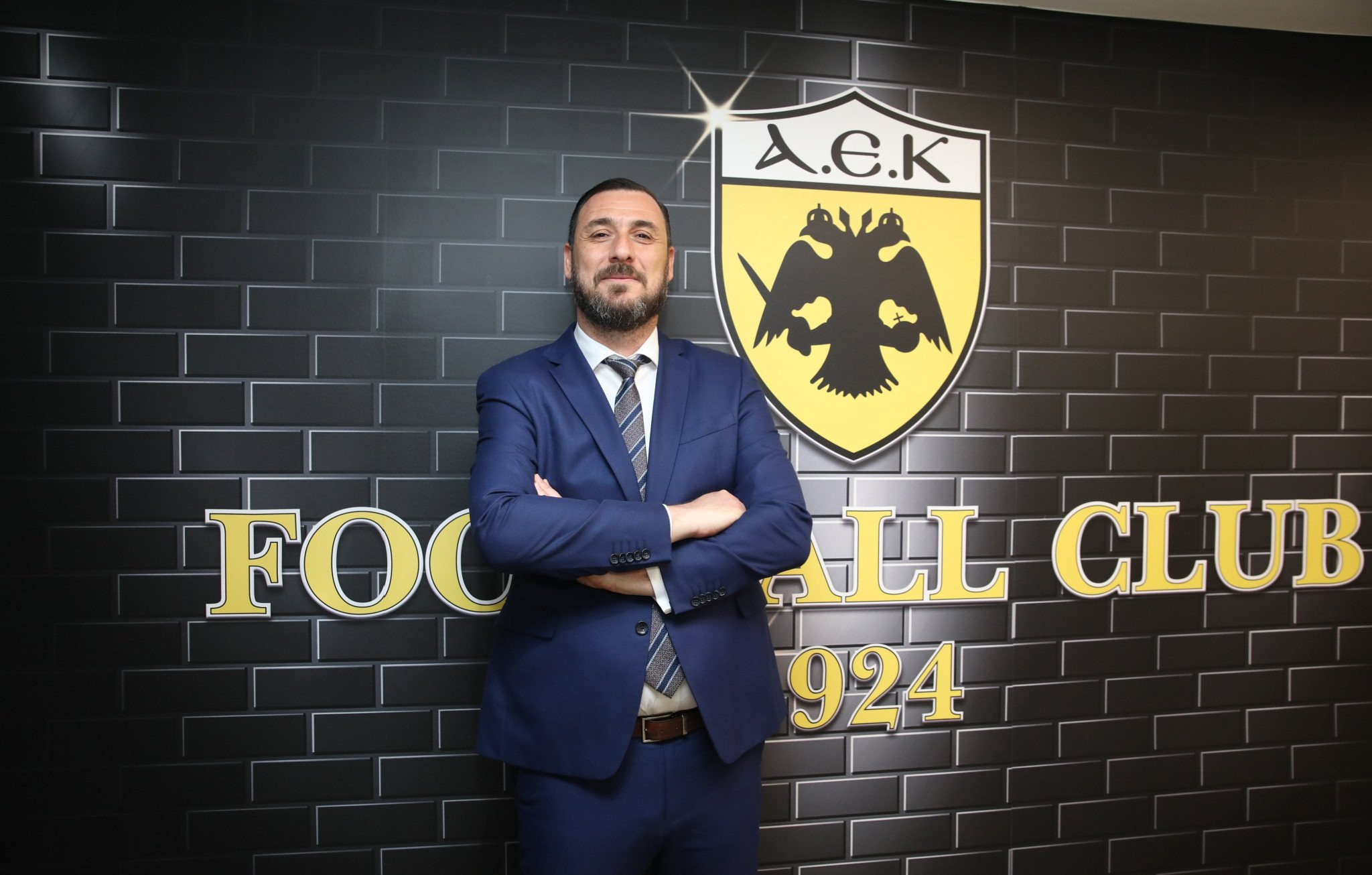 Αυτός είναι ο Μηνάς Λυσάνδρου που επιστρέφει στην ΑΕΚ και αναλαμβάνει CEO στην ΠΑΕ