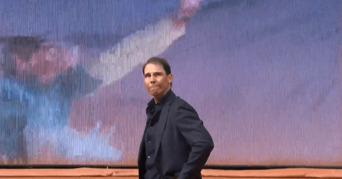 Μεγάλη συγκίνηση στην επιστροφή Ναδάλ στο Roland Garros - Τον περίμεναν Φέντερερ, Τζόκοβιτς, Μάρεϊ