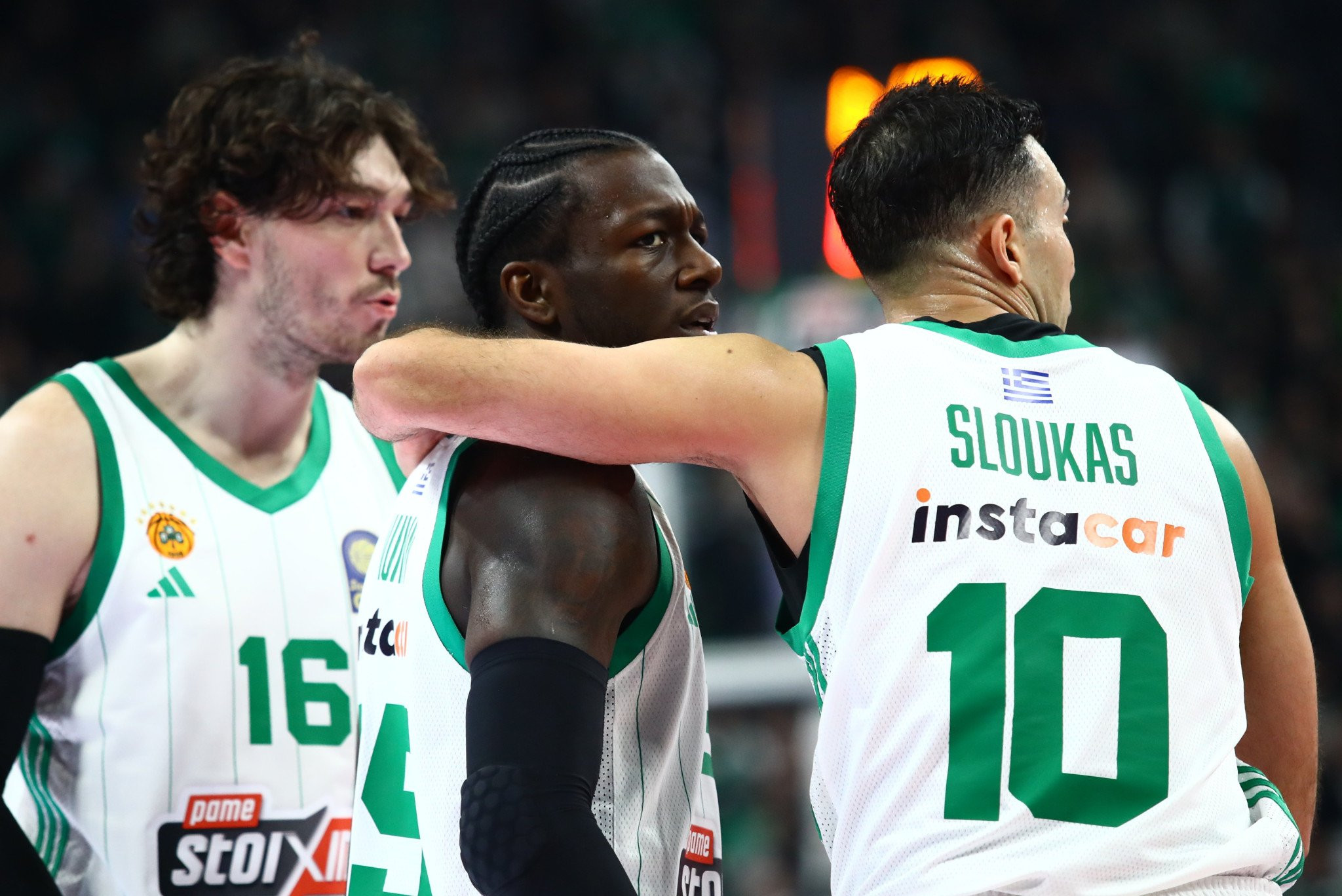 Ο θριαμβευτής Ναν, η καθολική αναγνώριση του Σλούκα και το παράδειγμα του μπασκετικού Παναθηναϊκού