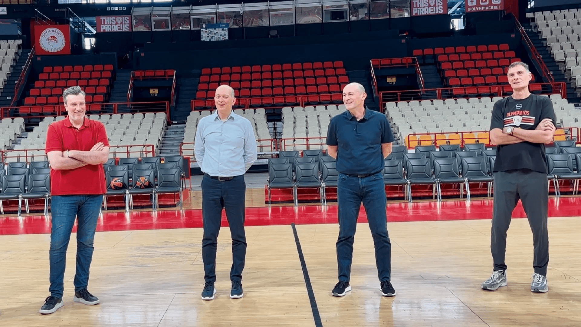 Παρουσία Αγγελόπουλων η προπόνηση του Ολυμπιακού: Το ζντο και το βλέμμα στο Αμπου Ντάμπι (video)