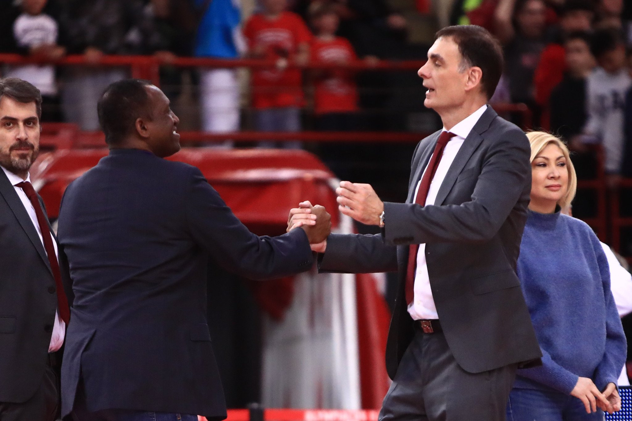 Συγκλονιστικό μήνυμα Ρίβερς στην ομάδα και τον κόσμο του Ολυμπιακού - «Σηκωθείτε και πολεμήστε»