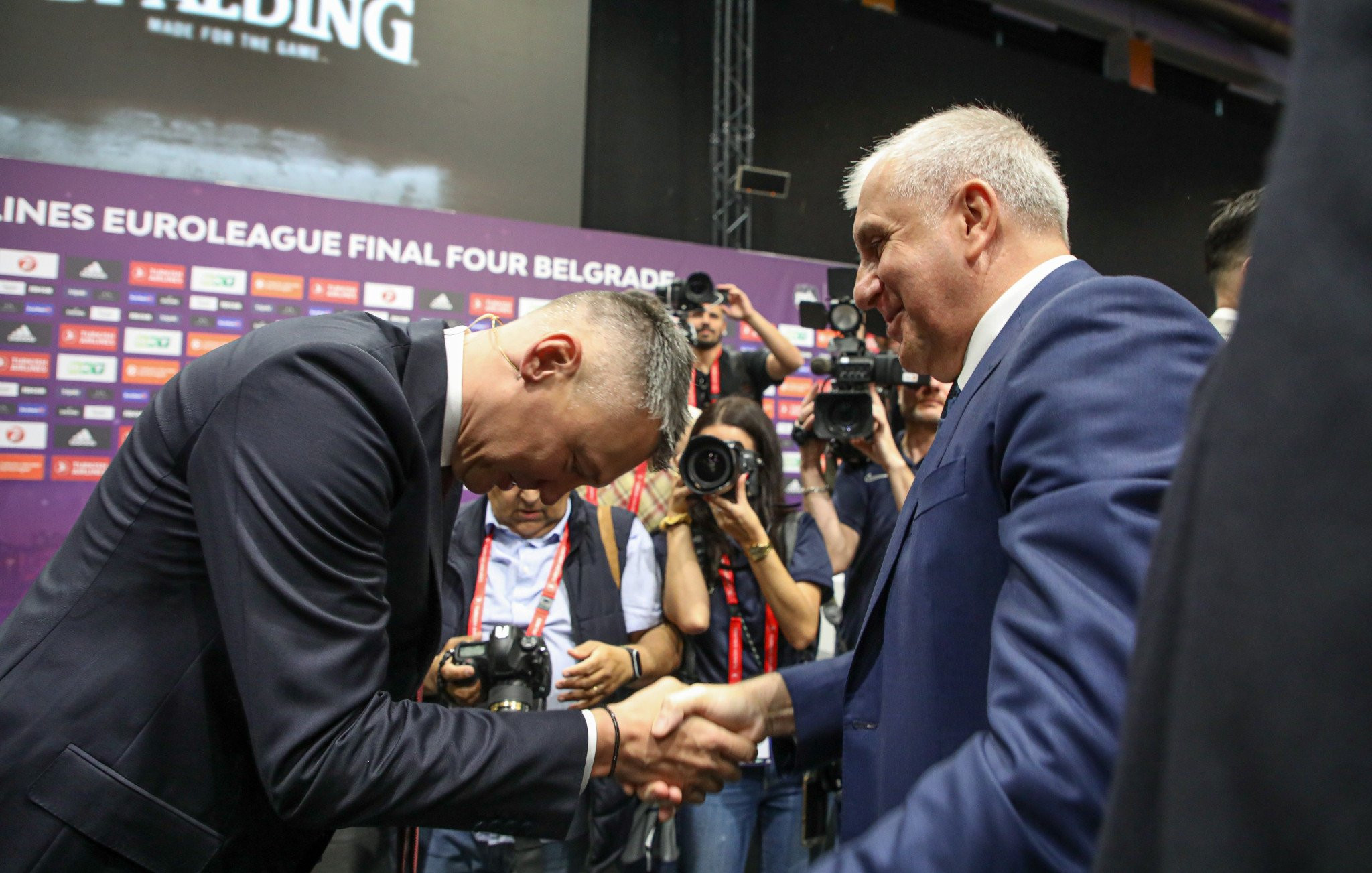 Από τον δάσκαλο στον μαθητή: Πρώτο ευρωπαϊκό για τη Φενέρ με τον Ομπράντοβιτς, δεύτερο με τον Σάρας