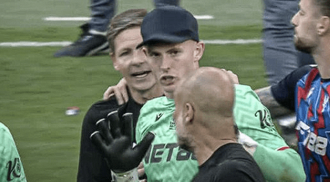 Βαριές κουβέντες - Τι είπε ο Γκουαρδιόλα στον Χέντερσον μετά τον τελικό (video)