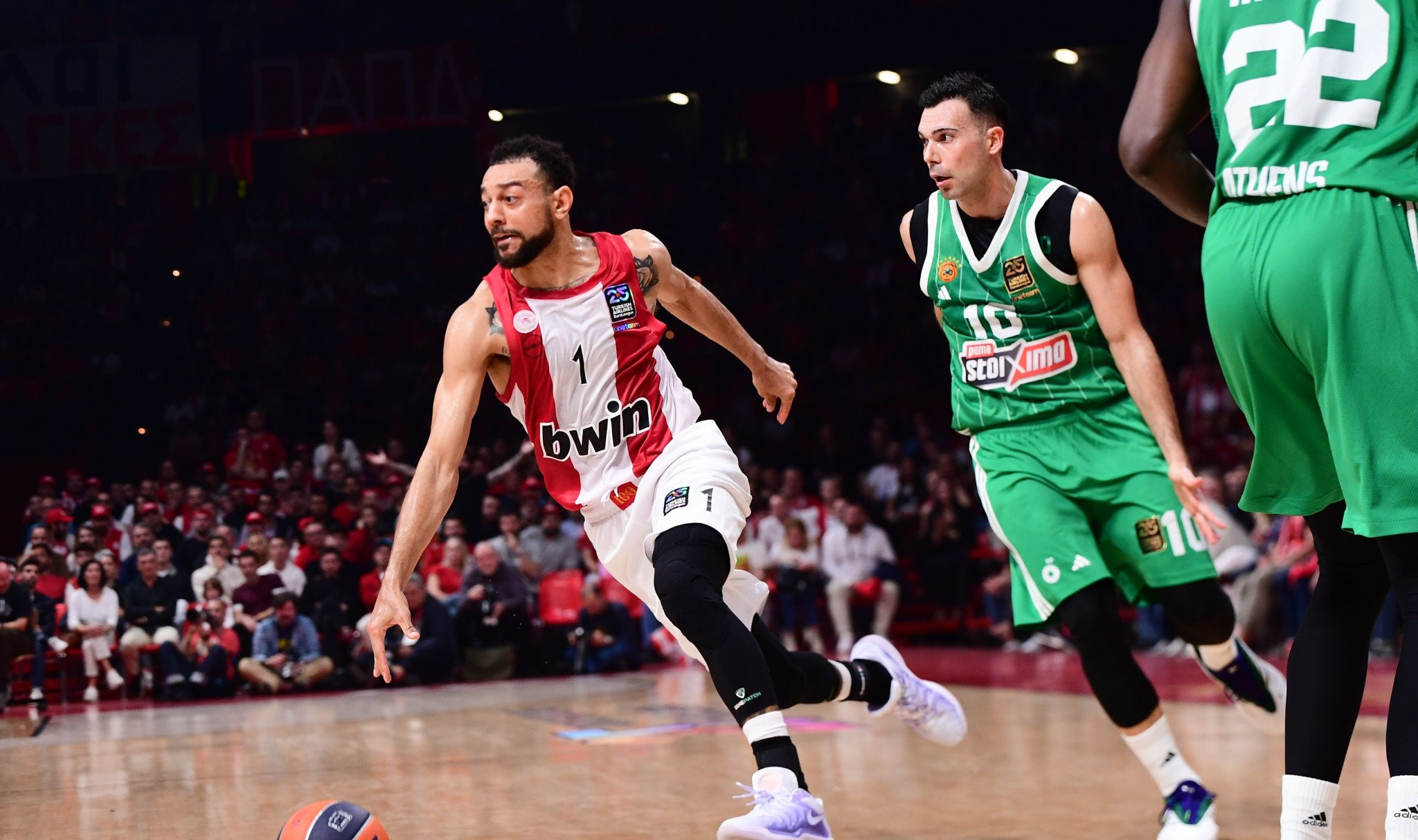 «Εμφύλιος» Παναθηναϊκός-Ολυμπιακός στον μικρό τελικό της Euroleague - Πότε και πού θα δείτε την αναμέτρηση