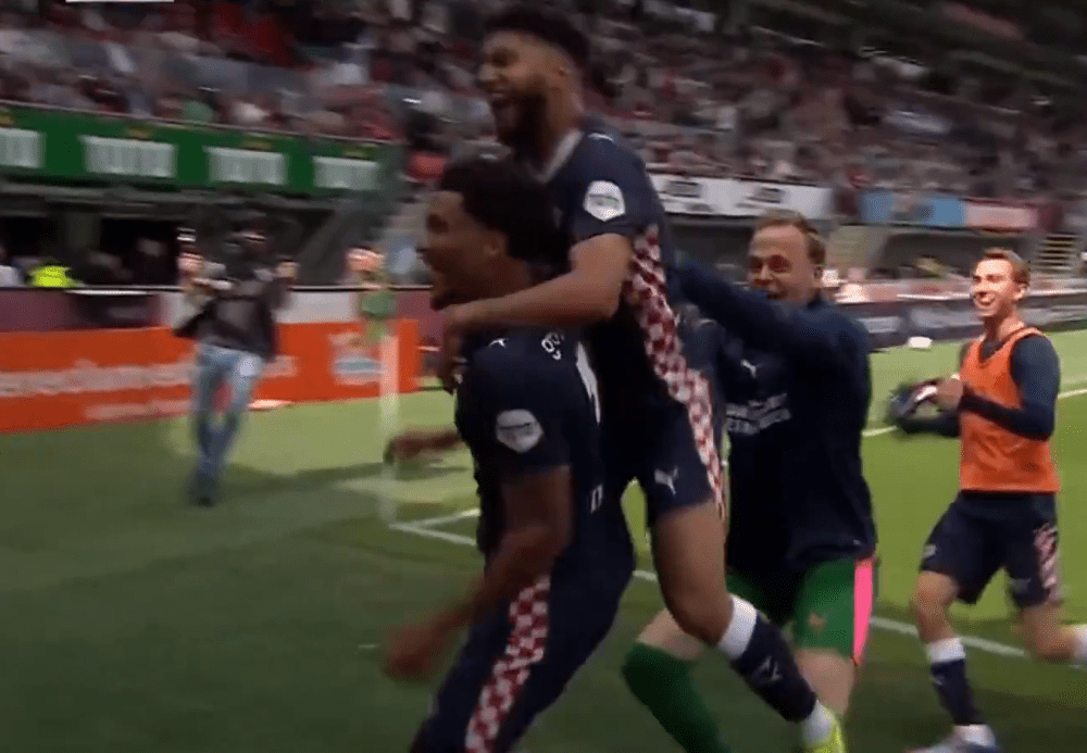 Ολοκληρώθηκε η «κλοπή» του αιώνα - Η Αϊντχόφεν πρωταθλήτρια Ολλανδίας