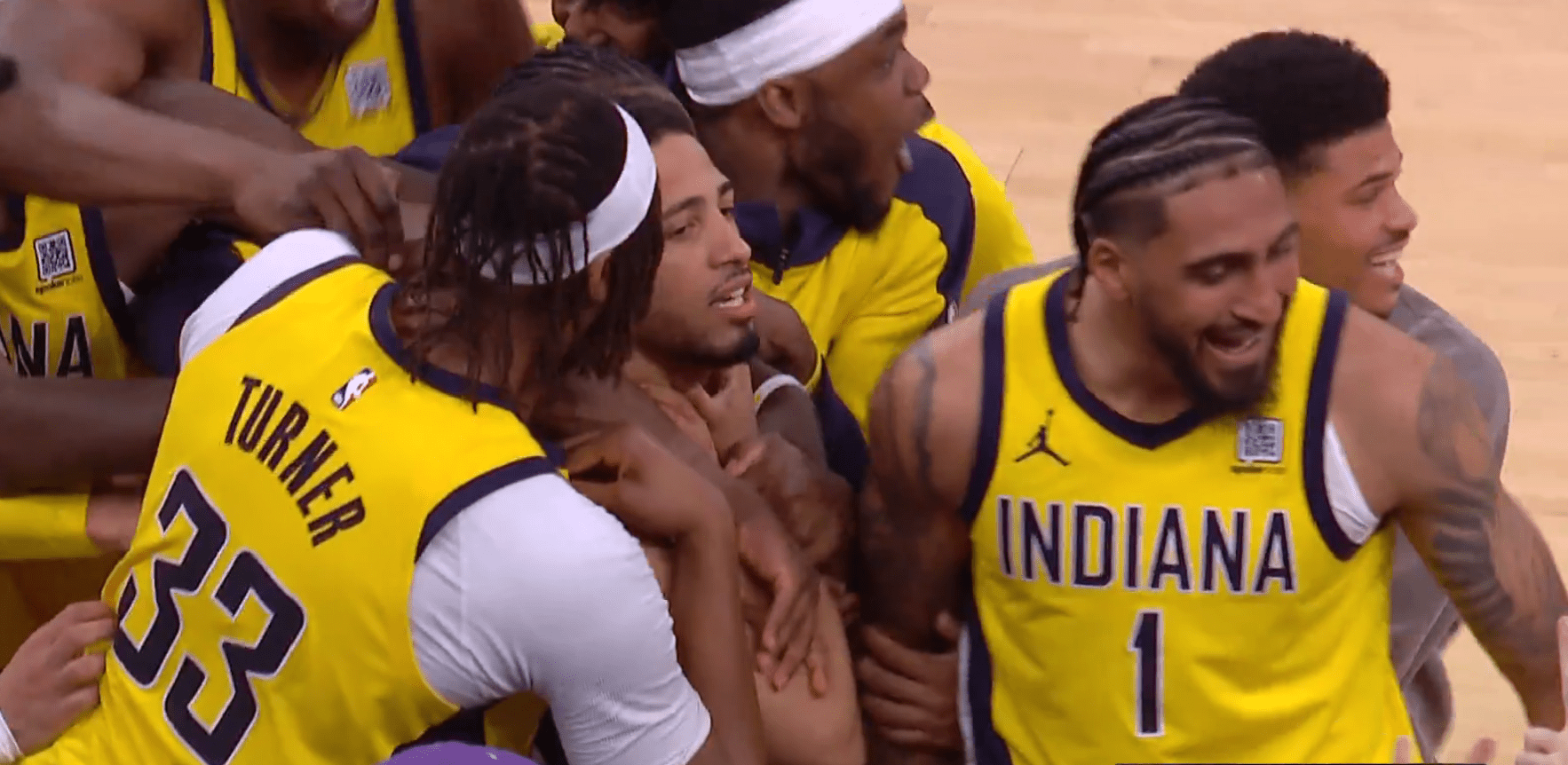 Τρομεροί Πέισερς πήραν το ματς-θρίλερ κόντρα στους Νικς στην παράταση και έκαναν το 1-0