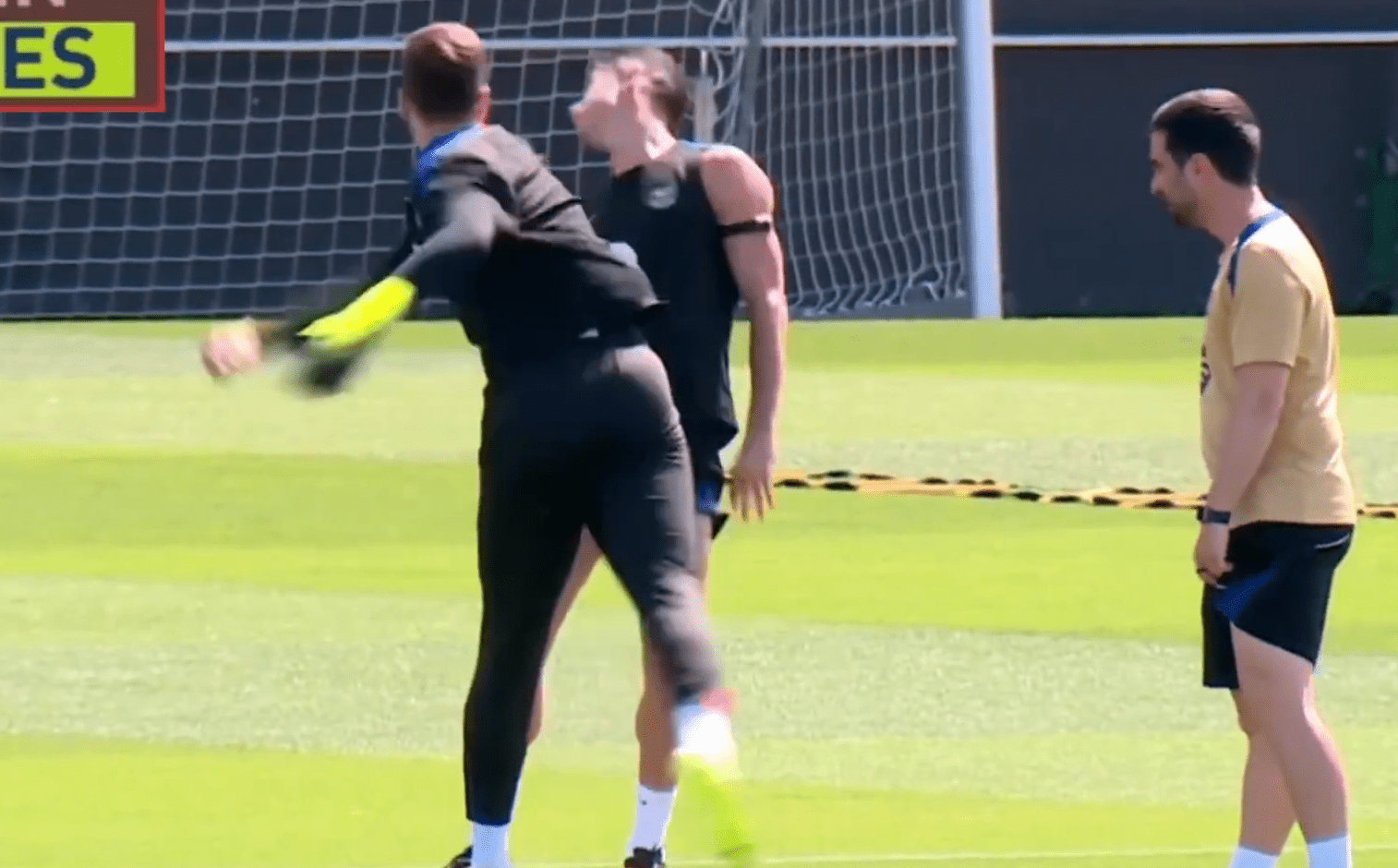 Έτοιμοι για... WWE Σέζνι και Λεβαντόφσκι! (video)