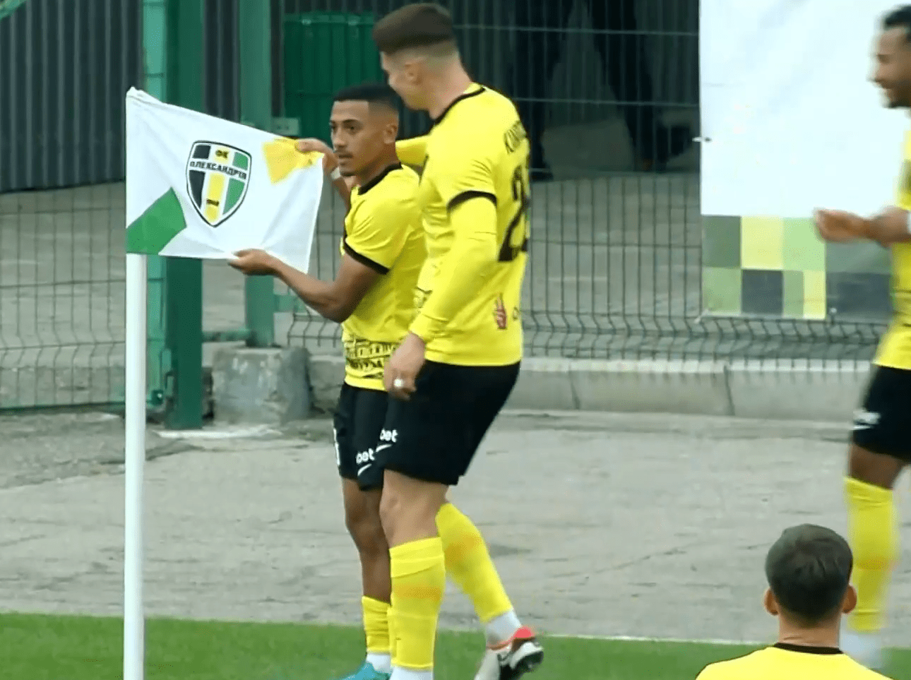 ΜΜΕ Ουκρανίας: «Ο Άρης έκανε πρόταση για Μπεζέρα»