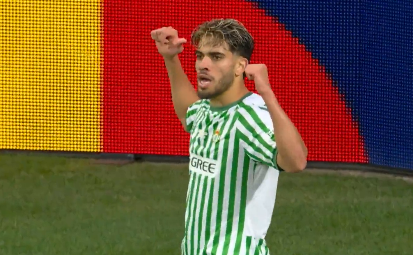 Φοβερή ασίστ Ίσκο, τρομερό τελείωμα Αμπντέ και 1-0 για την Μπέτις στον τελικό (video)