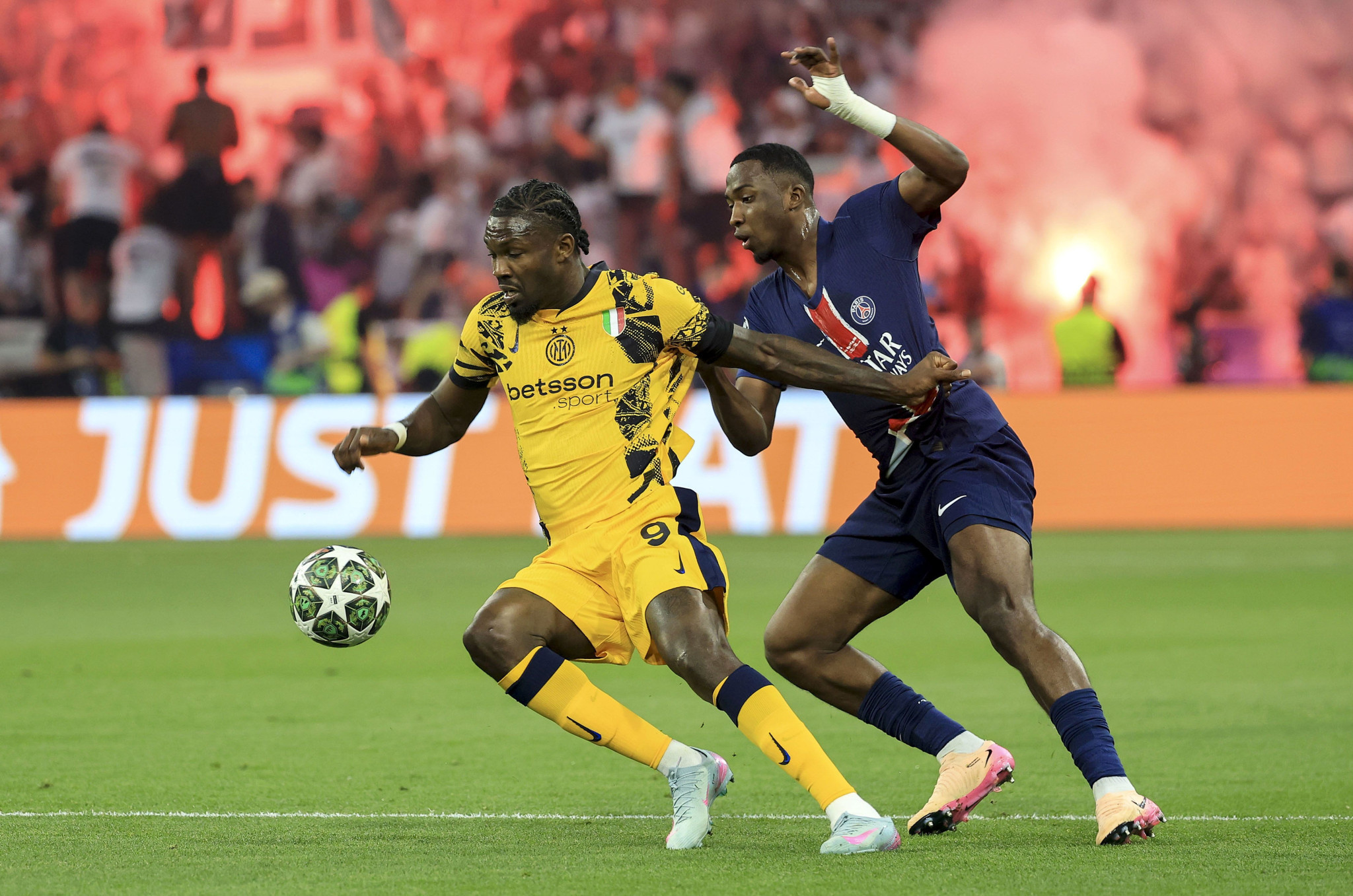 Κοντά στο γκολ η Ίντερ: Ελάχιστα έξω πέρασε η κεφαλιά του Τουράμ (video)