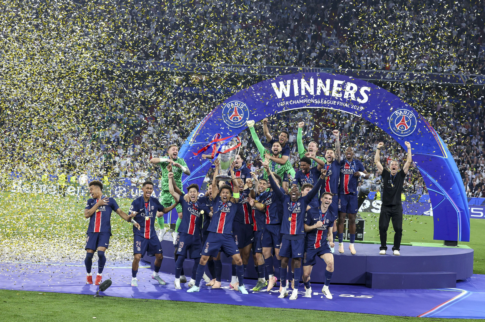 Ασύλληπτη Παρί: Πέτυχε τη μεγαλύτερη νίκη στην ιστορία των τελικών του Champions League
