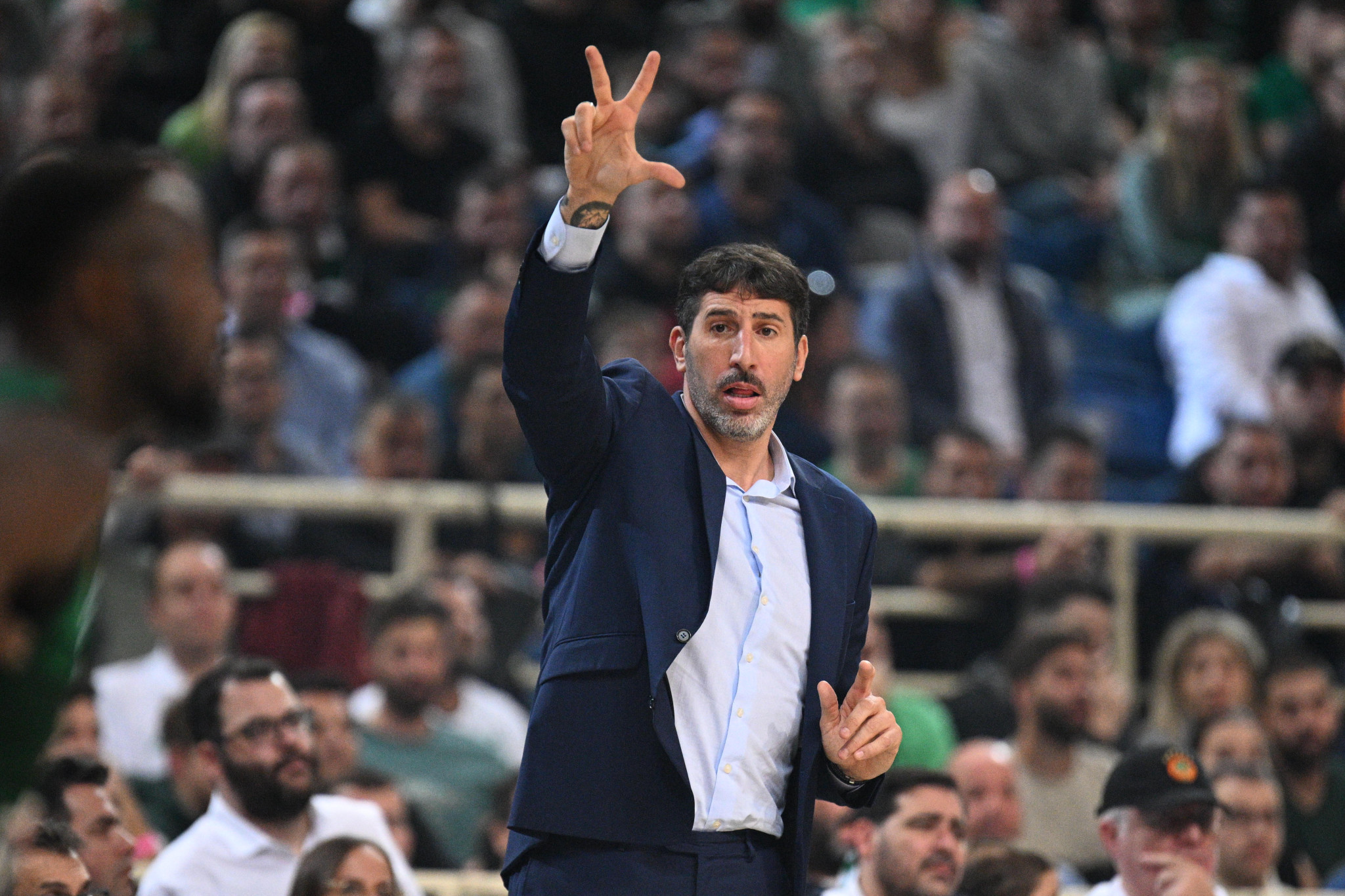 Στο μυαλό της διοίκησης της Ρεάλ ο Μουμπρού