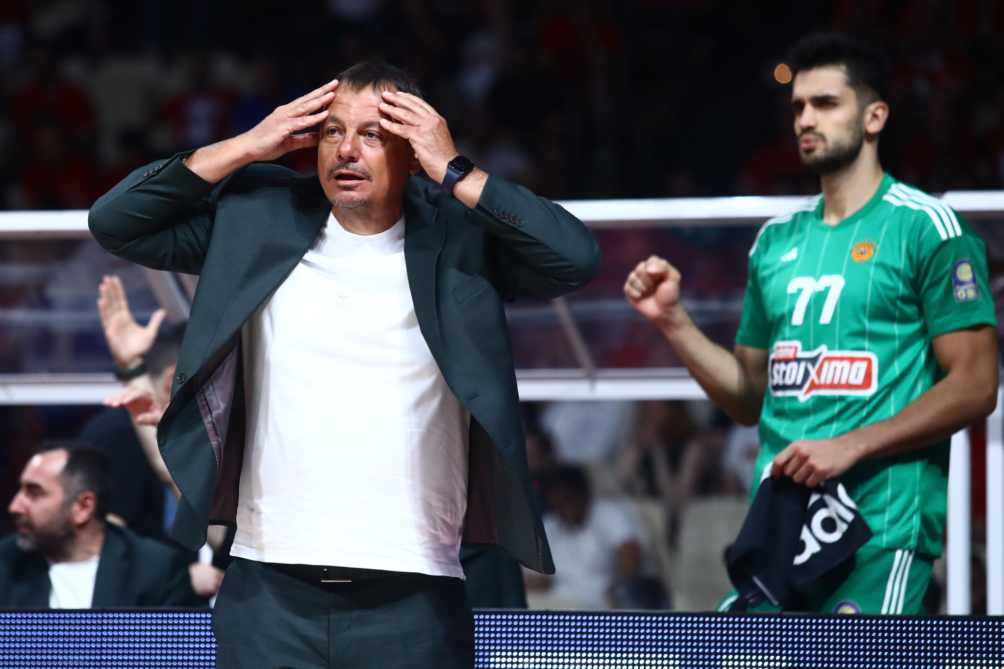 Αποβλήθηκε ο Αταμάν στο Game 2 των τελικών με Ολυμπιακό