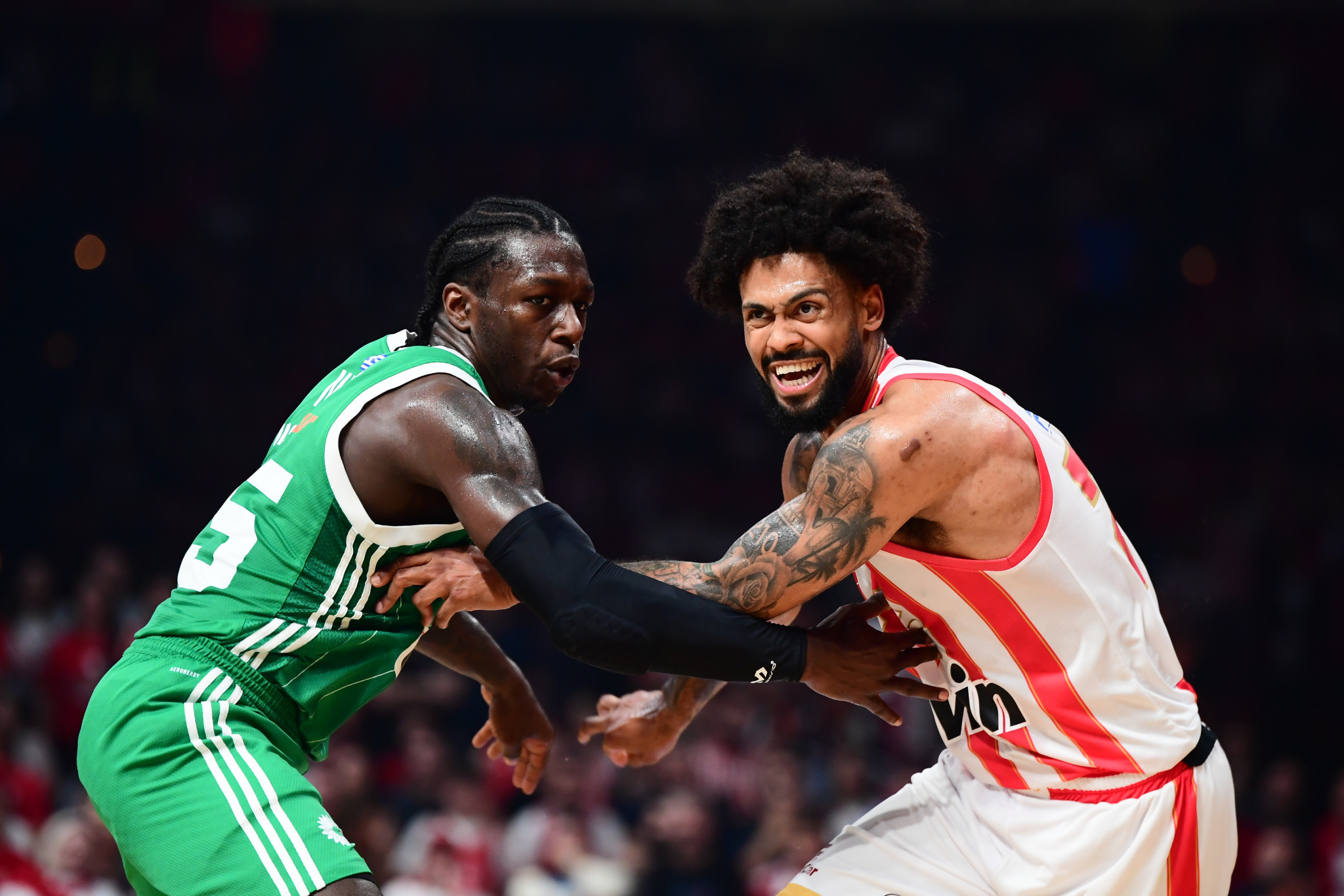 Η «τρύπα» στο νερό και οι τελικοί