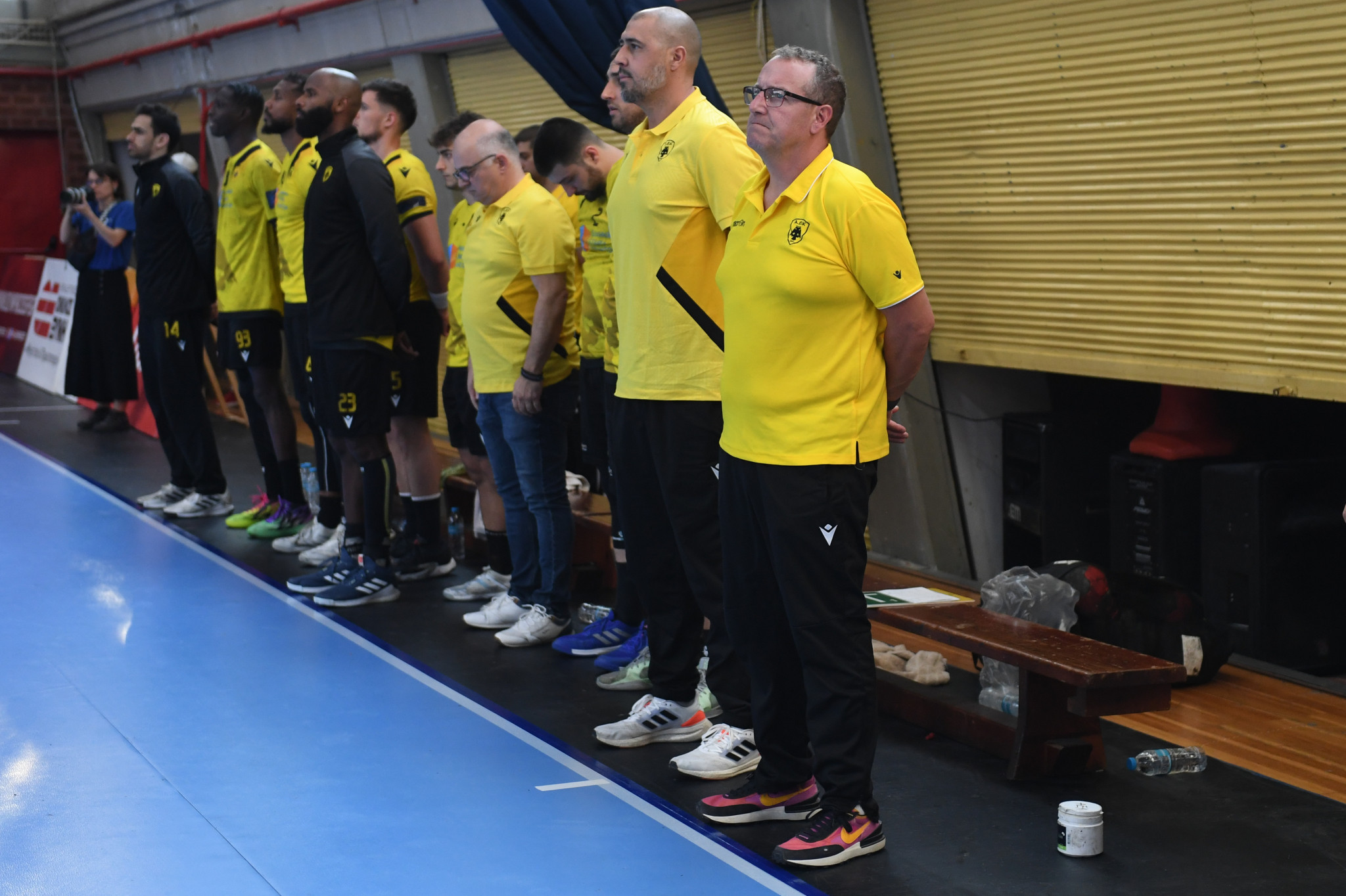 Ενός λεπτού σιγή στη μνήμη του Δημήτρη Χατζηχρήστου στο Ολυμπιακός - AEK (video)