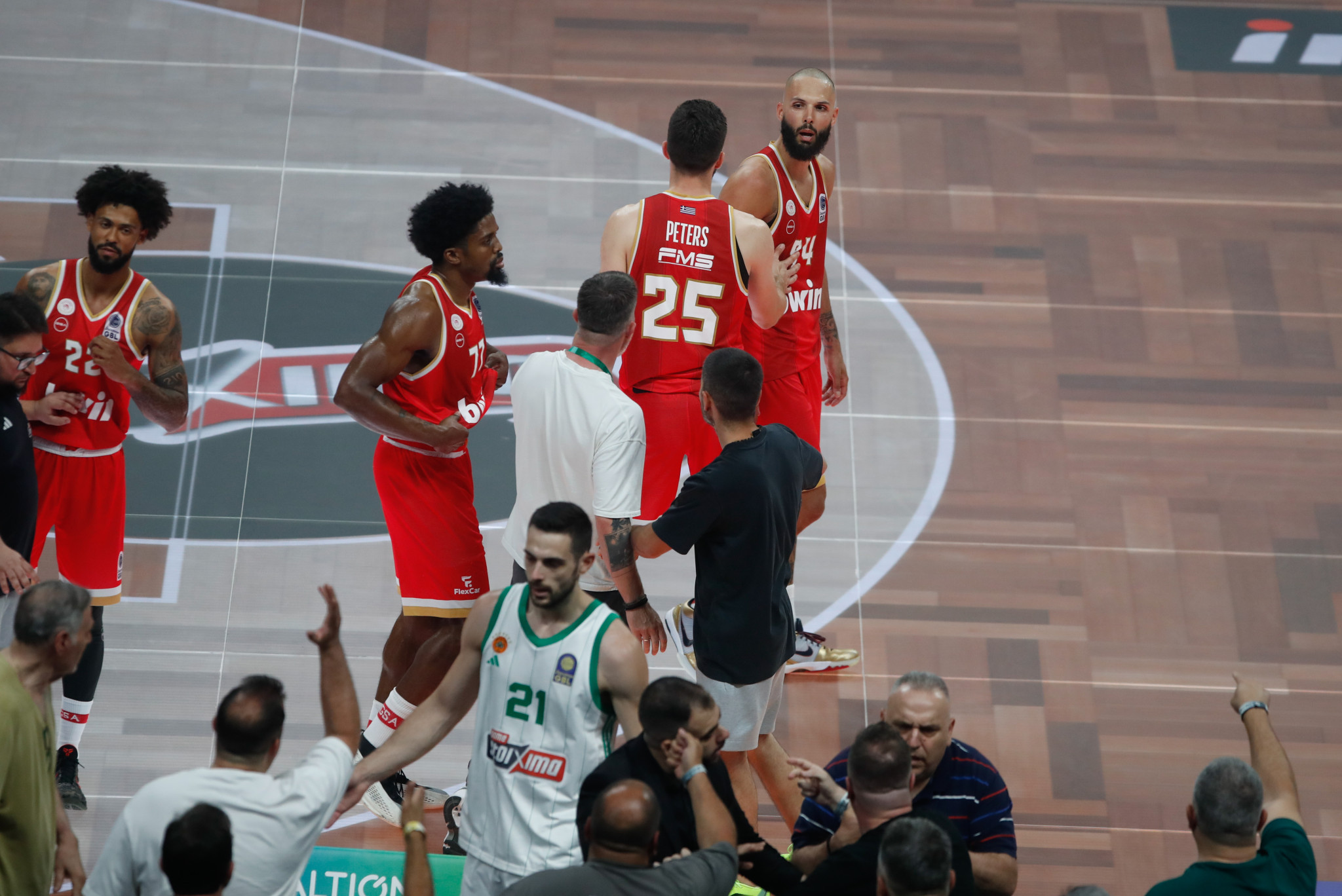 Παναθηναϊκός για Φουρνιέ: «Μία μέρα μετά, ουδείς έχει μπει στον κόπο να καταδικάσει»