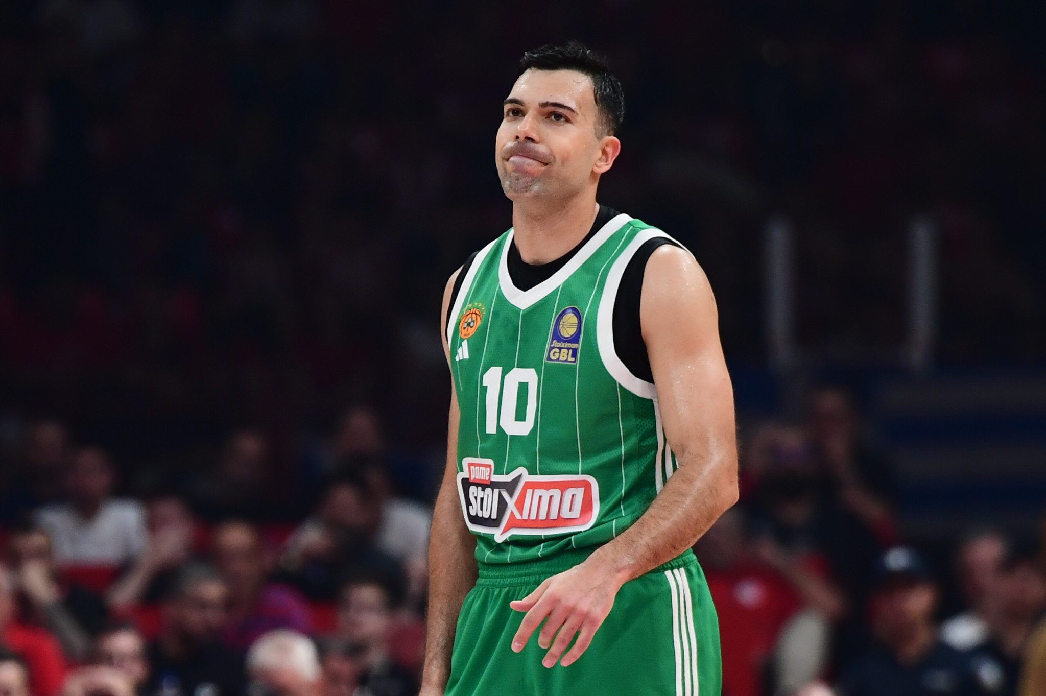 Ο Παπαπέτρου κάλεσε τον Σλούκα να δει και αυτός το άμεσο ριπλέι (video)