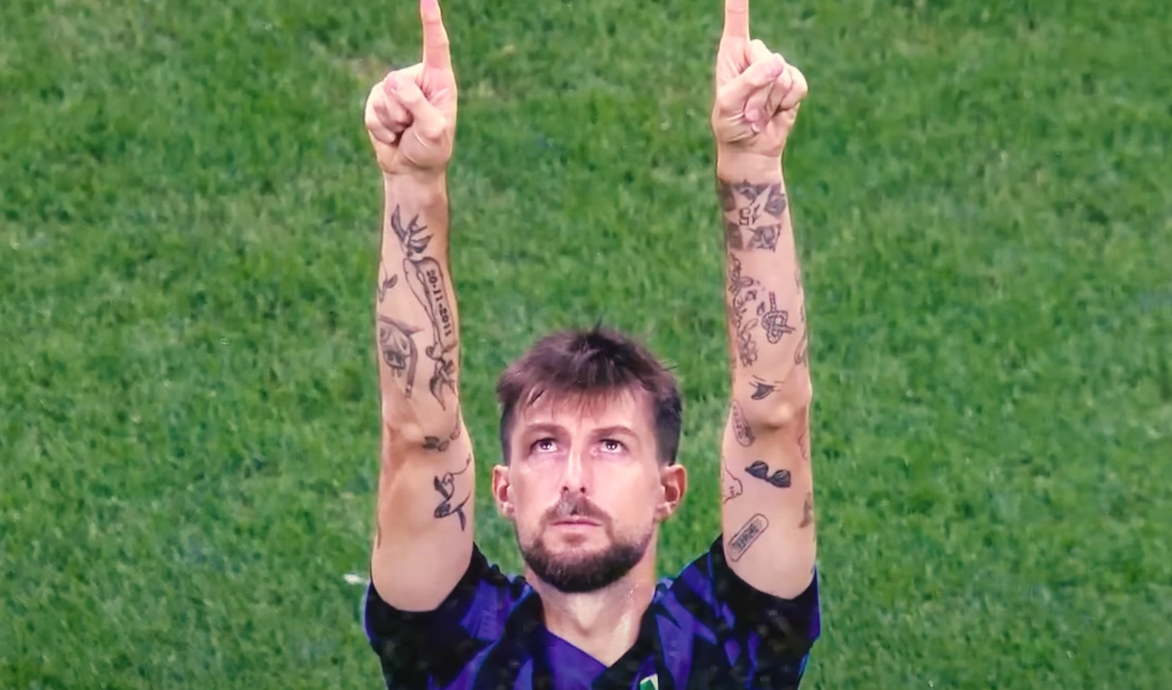 Ο Ατσέρμπι στον τελικό φόρεσε σκισμένο παπούτσι και αυτός είναι ο λόγος