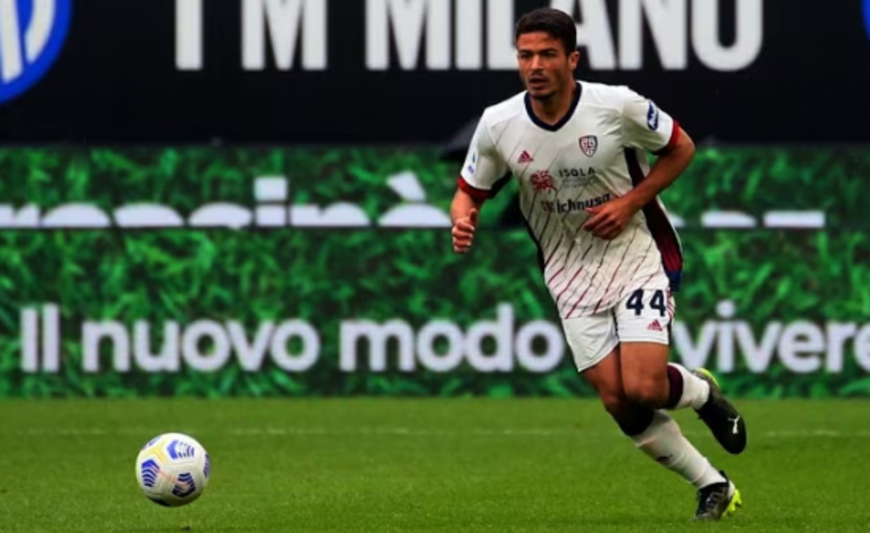 Καρμπόνι, ένας αριστεροπόδαρος στόπερ και «μαυροζωνάς» του jujutsu για τον Παναθηναϊκό