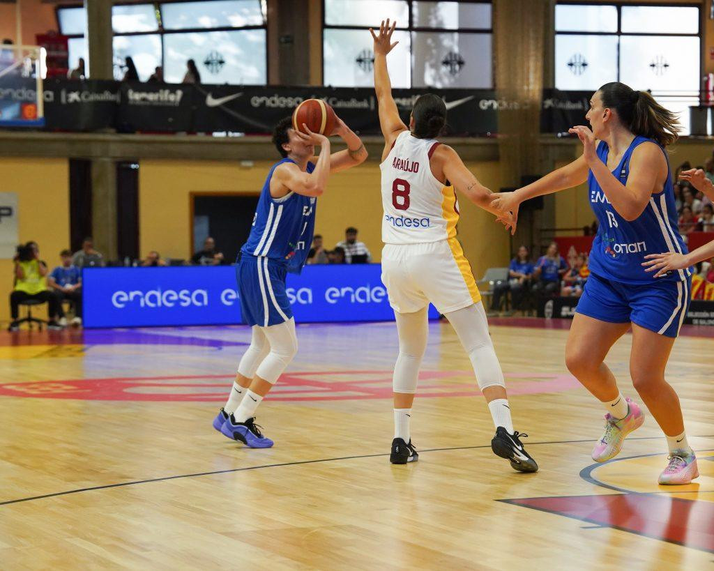 Ήττα στο πρώτο φιλικό για την Εθνική Ελλάδος γυναικών από την Ισπανία