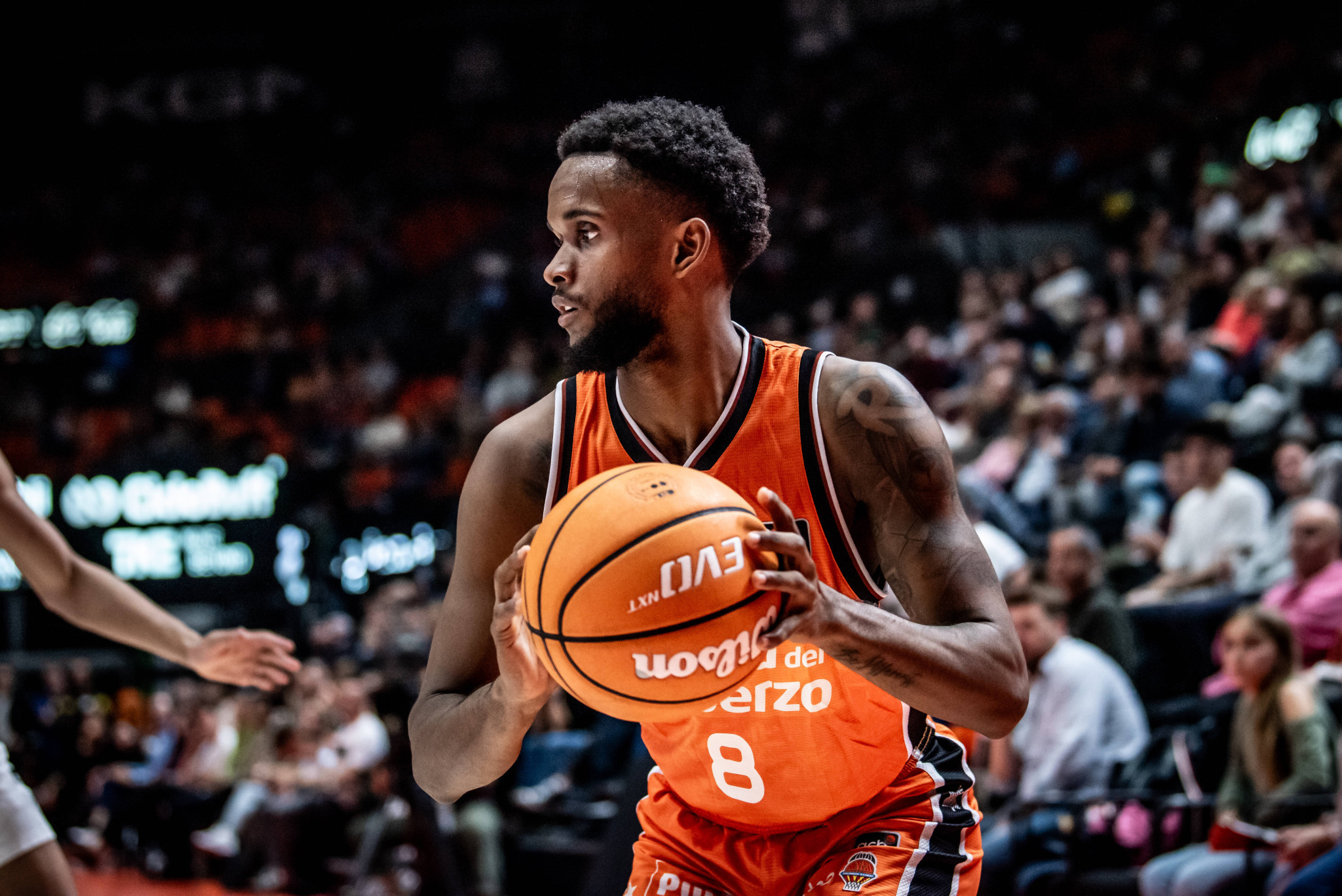 Ο Μοντέρο στη... θέση του Σορτς: O γκαρντ της Βαλένθια ετοιμάζεται να καταπλήξει την Euroleague