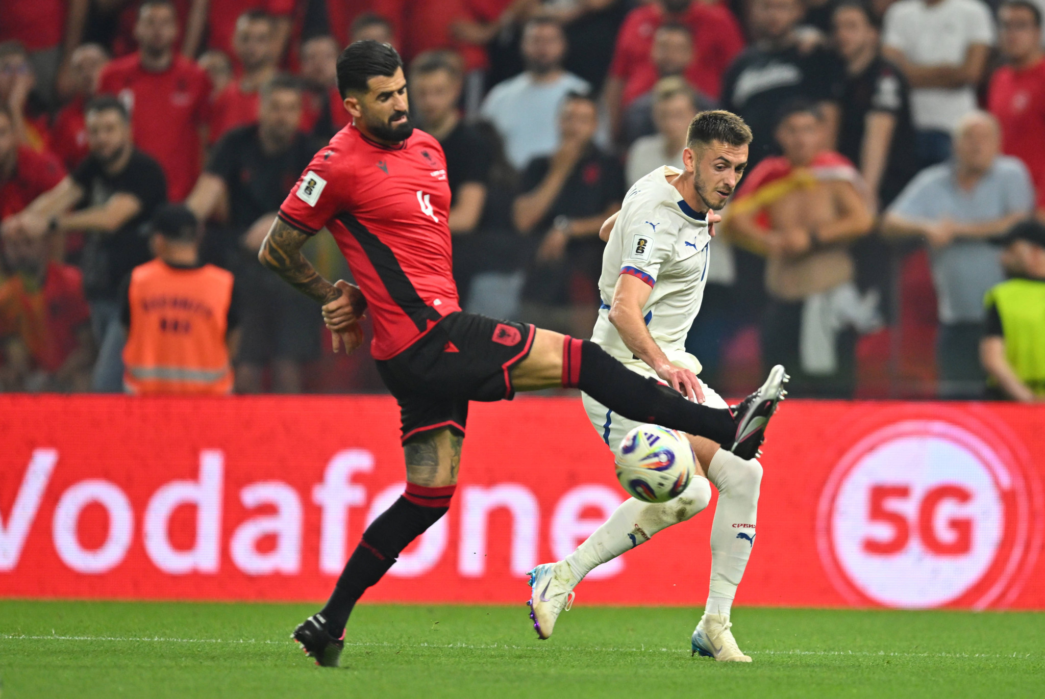 Λευκή ισοπαλία στο ντέρμπι... μίσους της Αλβανίας με τη Σερβία