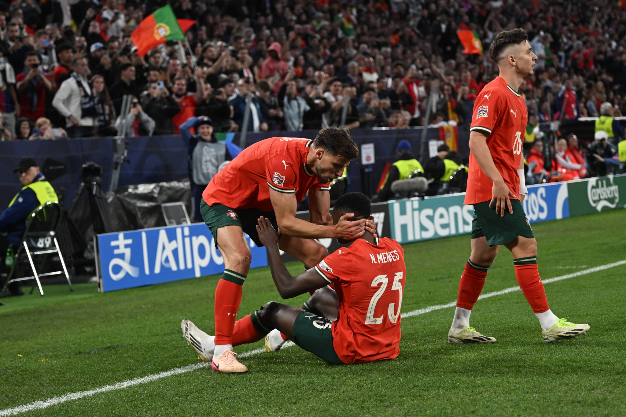 Η Πορτογαλία στα πέναλτι λύγισε την Ισπανία και κατέκτησε το Nations League!