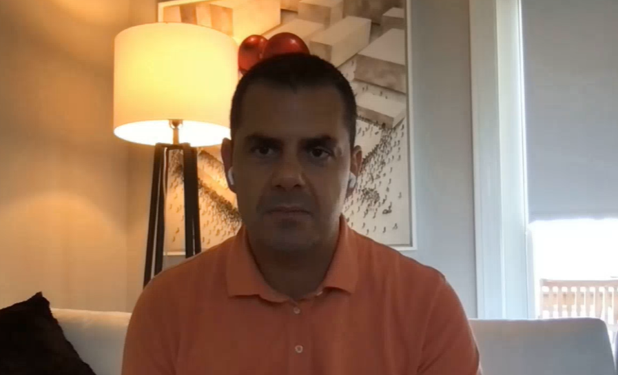 Ποιος είναι ο Κωνσταντίνος Παπαμιλτιάδης που θέλει να αναλάβει το management του Άρη