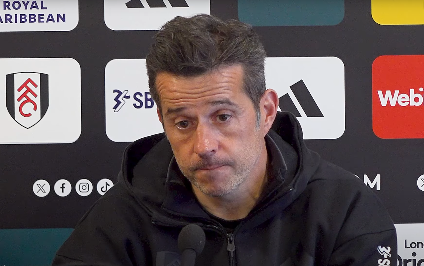 Στα «ραντάρ» της Γιουνάιτεντ πρώην προπονητής του Ολυμπιακού