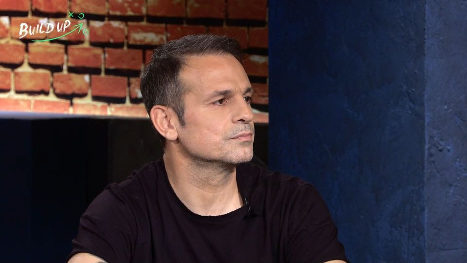 Ντέμης: «Έχει καλό ρόστερ η ΑΕΚ, δεν είναι για να αλλάξουν όλοι» (video)