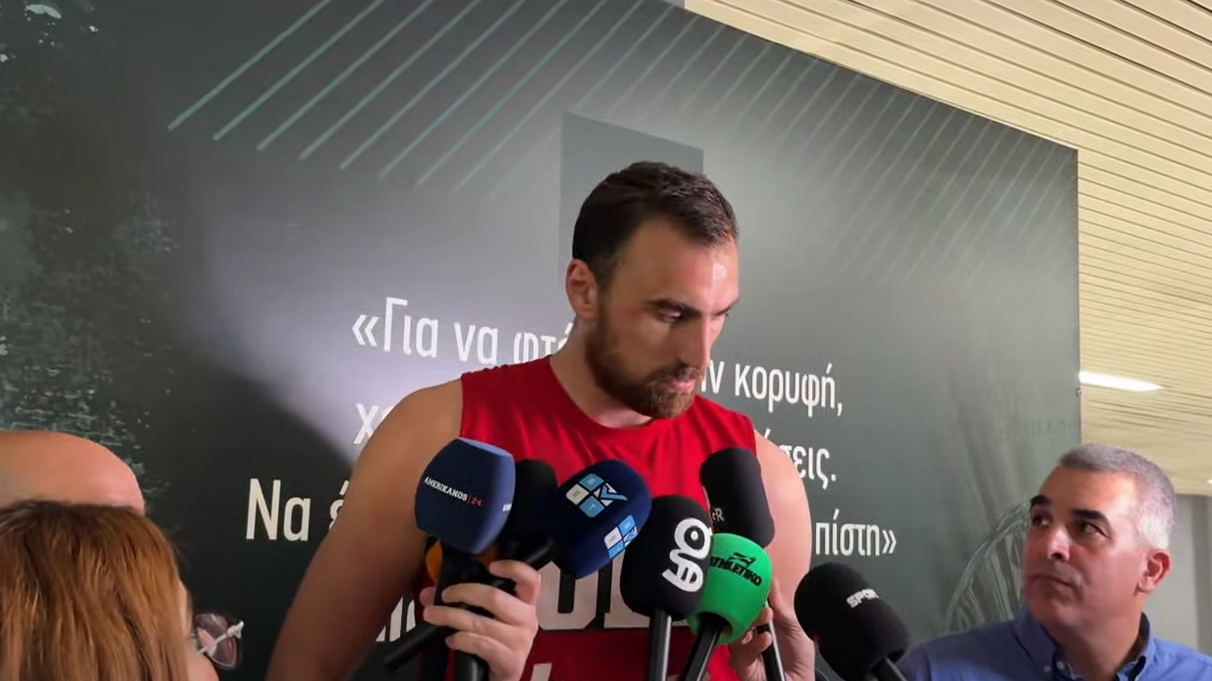 Μιλουτίνοφ: «Δε διαβάζω τα νέα - Ελπίζω ο τραυματισμός του Φαλ να μην είναι τίποτα σοβαρό»