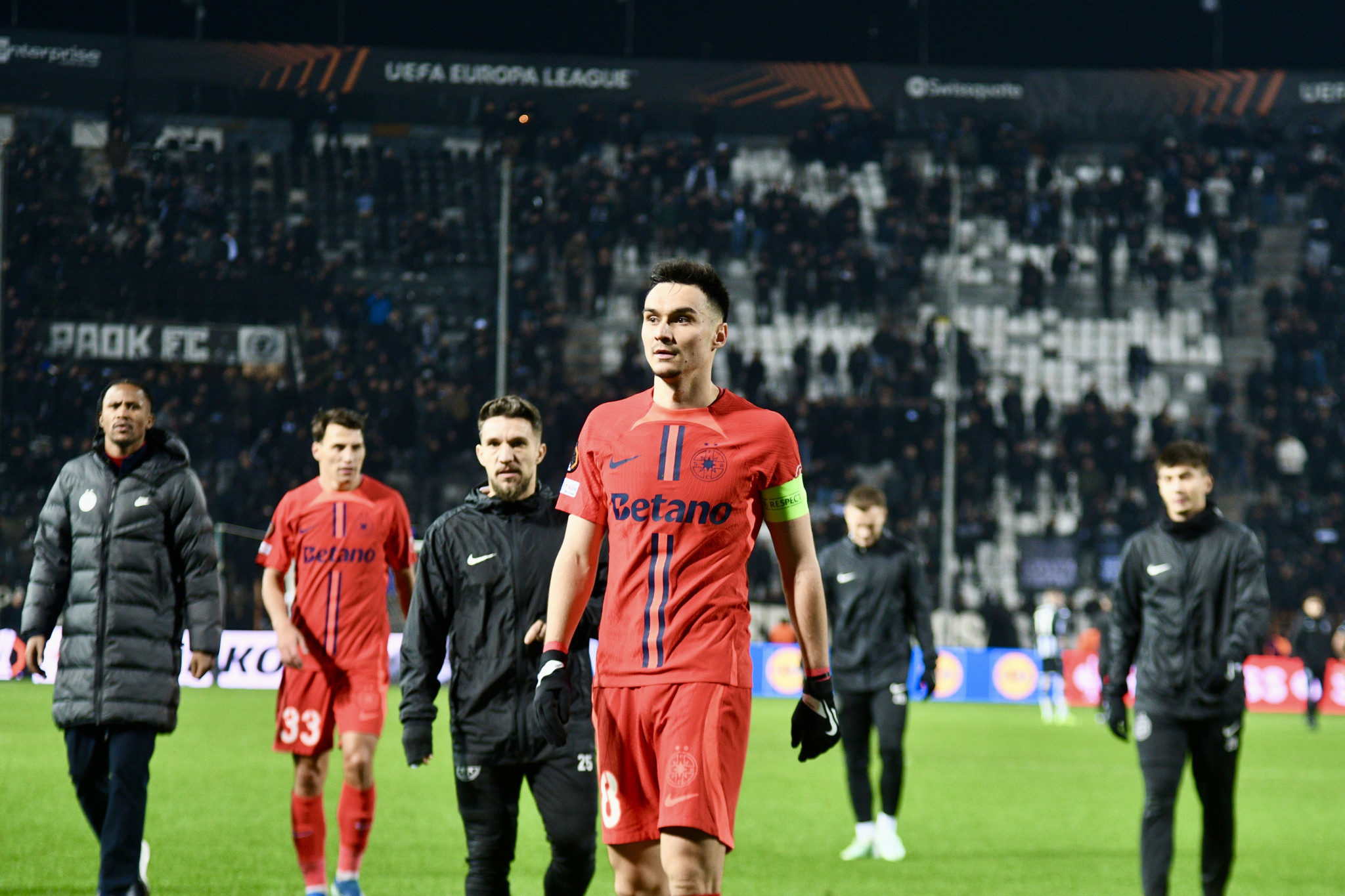 Σοκ για τη Στεάουα: Η ρουμανική Δικαιοσύνη αφαιρεί όλους τους τίτλους της